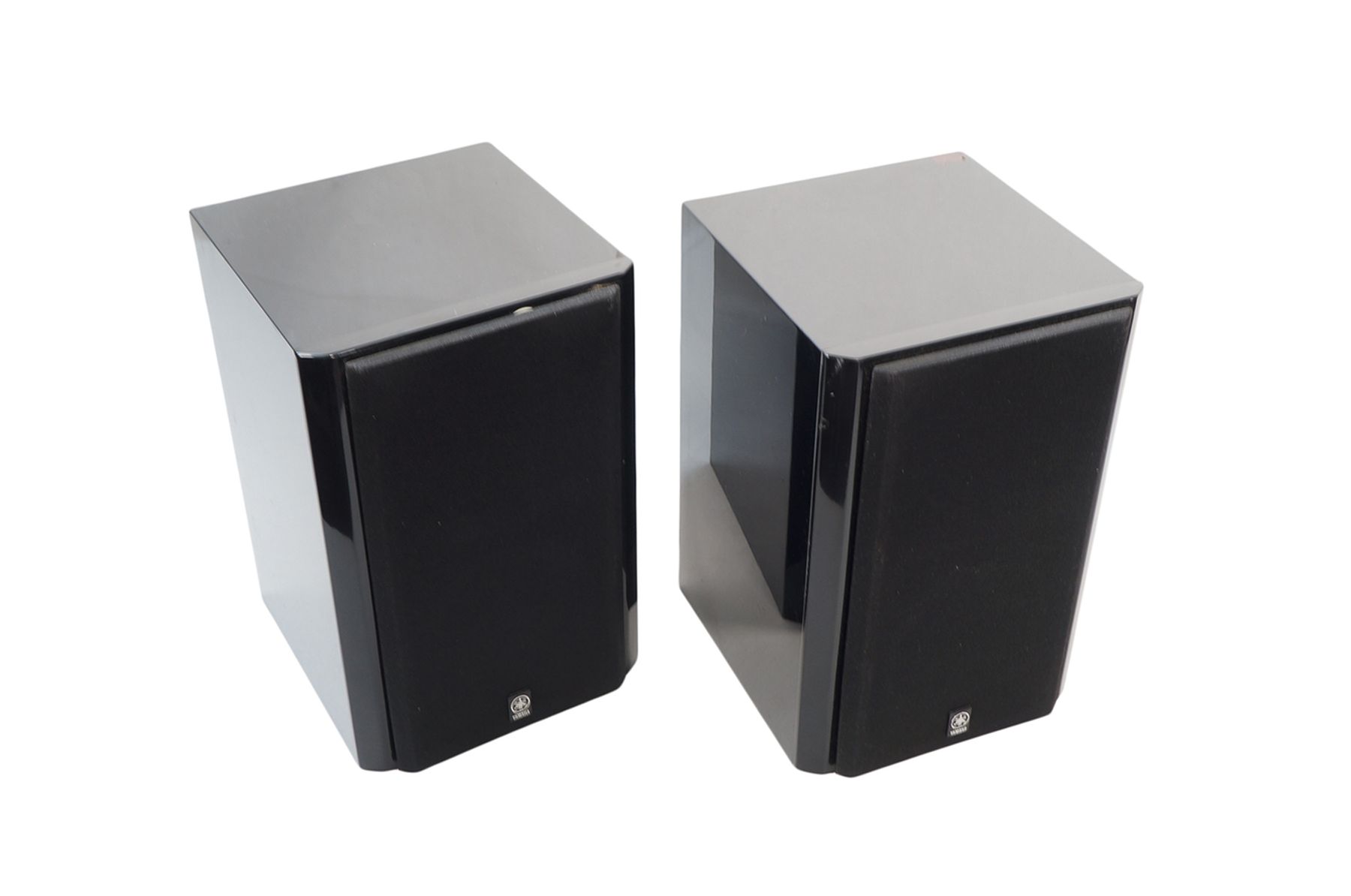 2x_Yamaha_NX-E700_Bassreflex_Lautsprecher_Boxen_Schwarz_02_result
