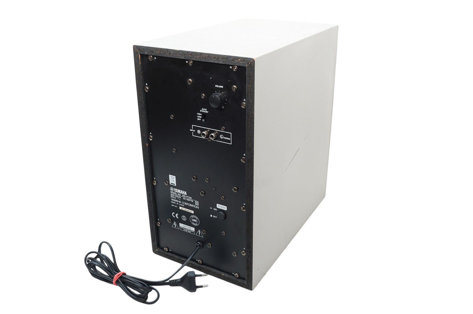 Yamaha_SW-P130_Subwoofer_Aktiv_Silber_02_result