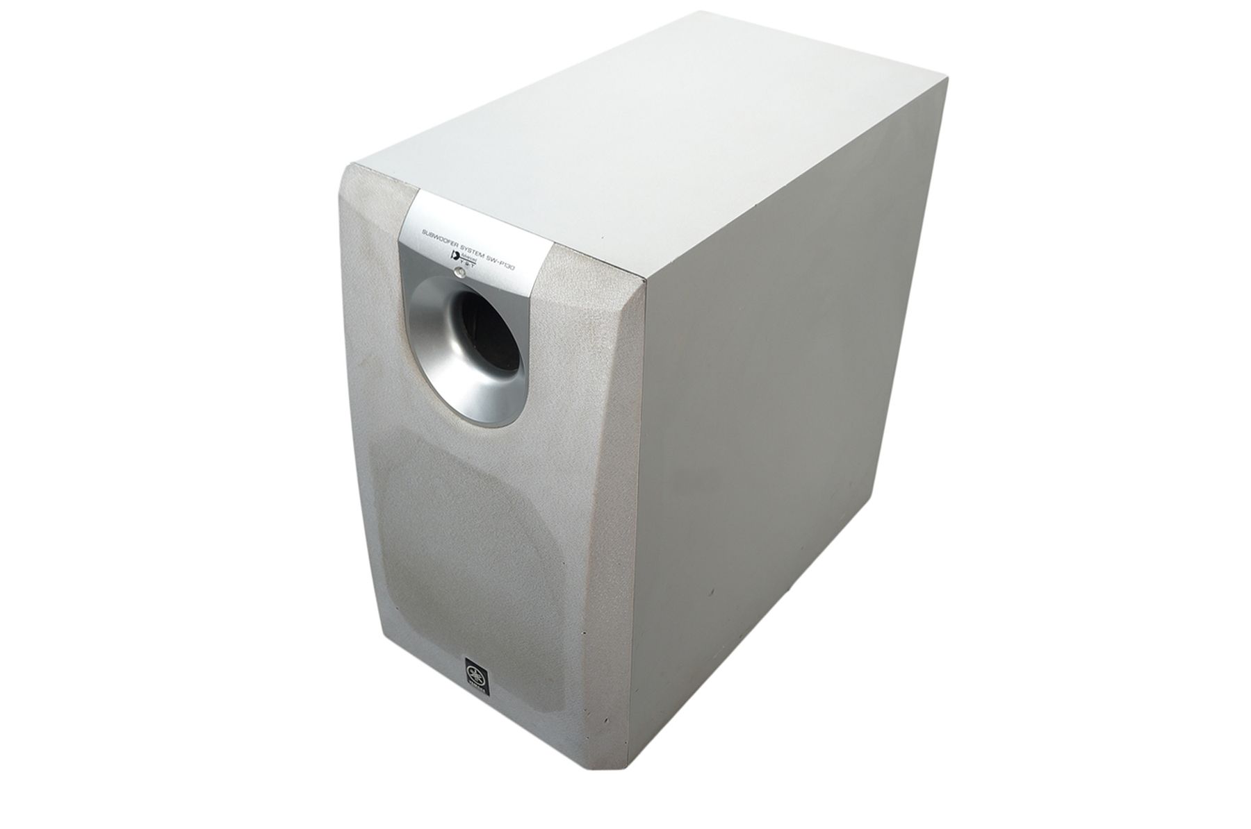 Yamaha_SW-P130_Subwoofer_Aktiv_Silber_05_result
