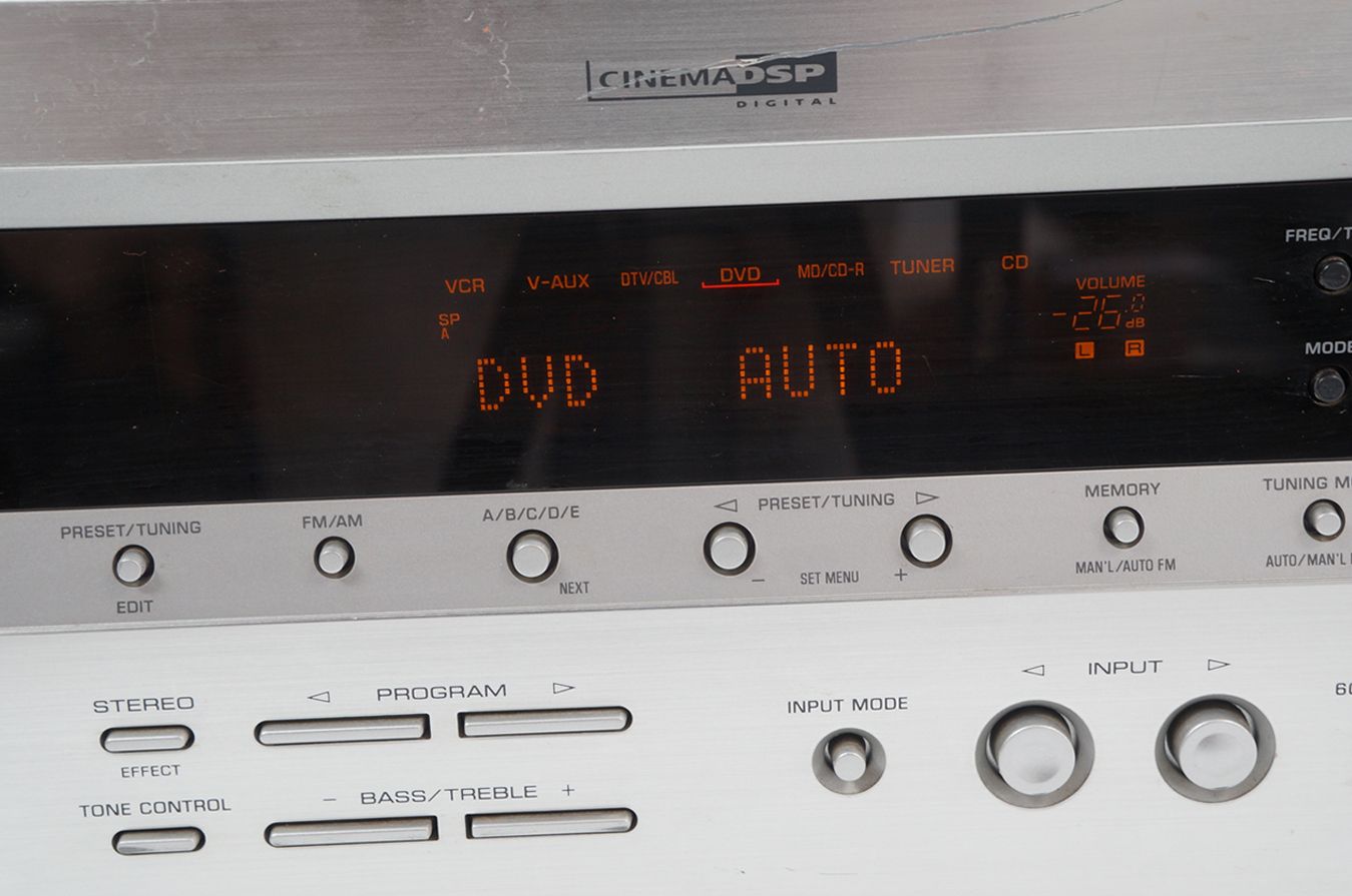 Yamaha_RX-V357_5.1_AV_Receiver_Natural_Sound_Silber_02
