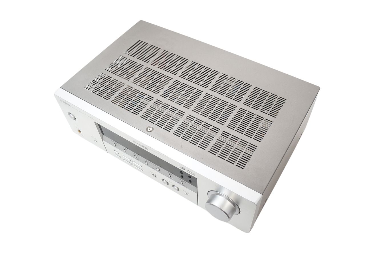 Yamaha_RX-V357_5.1_AV_Receiver_Natural_Sound_Silber_08