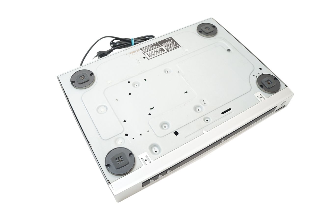 Yamaha_DVD-S557_DVD_Player_Silber_10