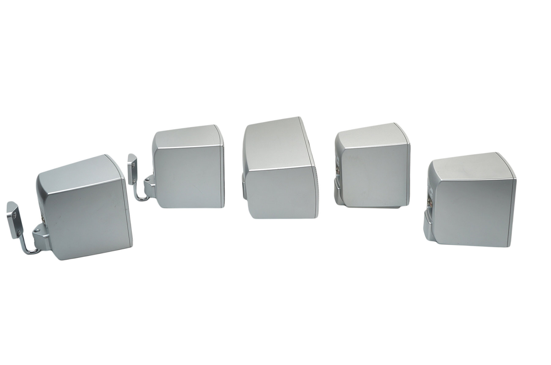 5x_Magnat_Interior_501_A_Lautsprecher_Silber_02