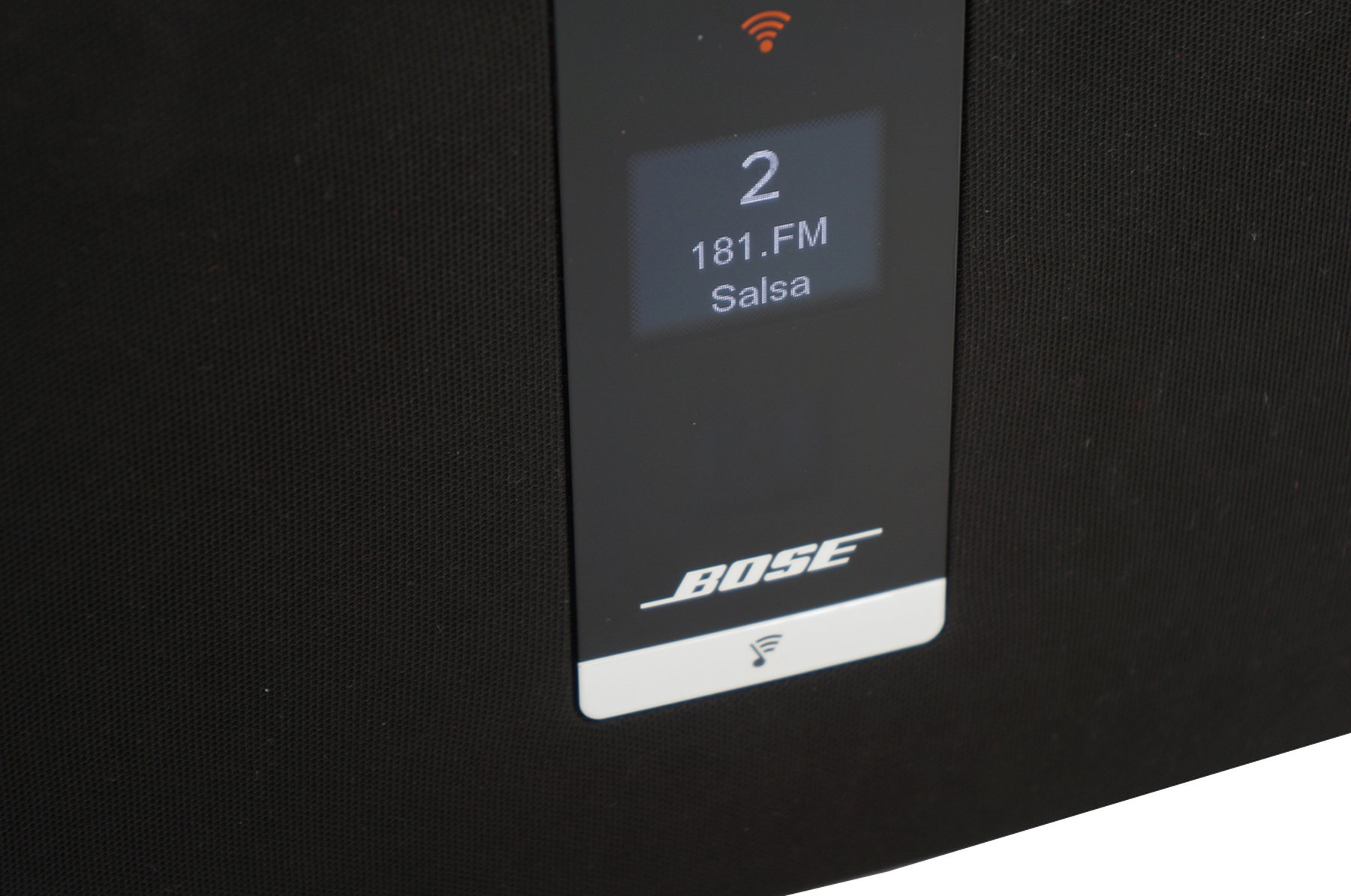 Bose_SoundTouch_Portable_WiFi_Music_System_13