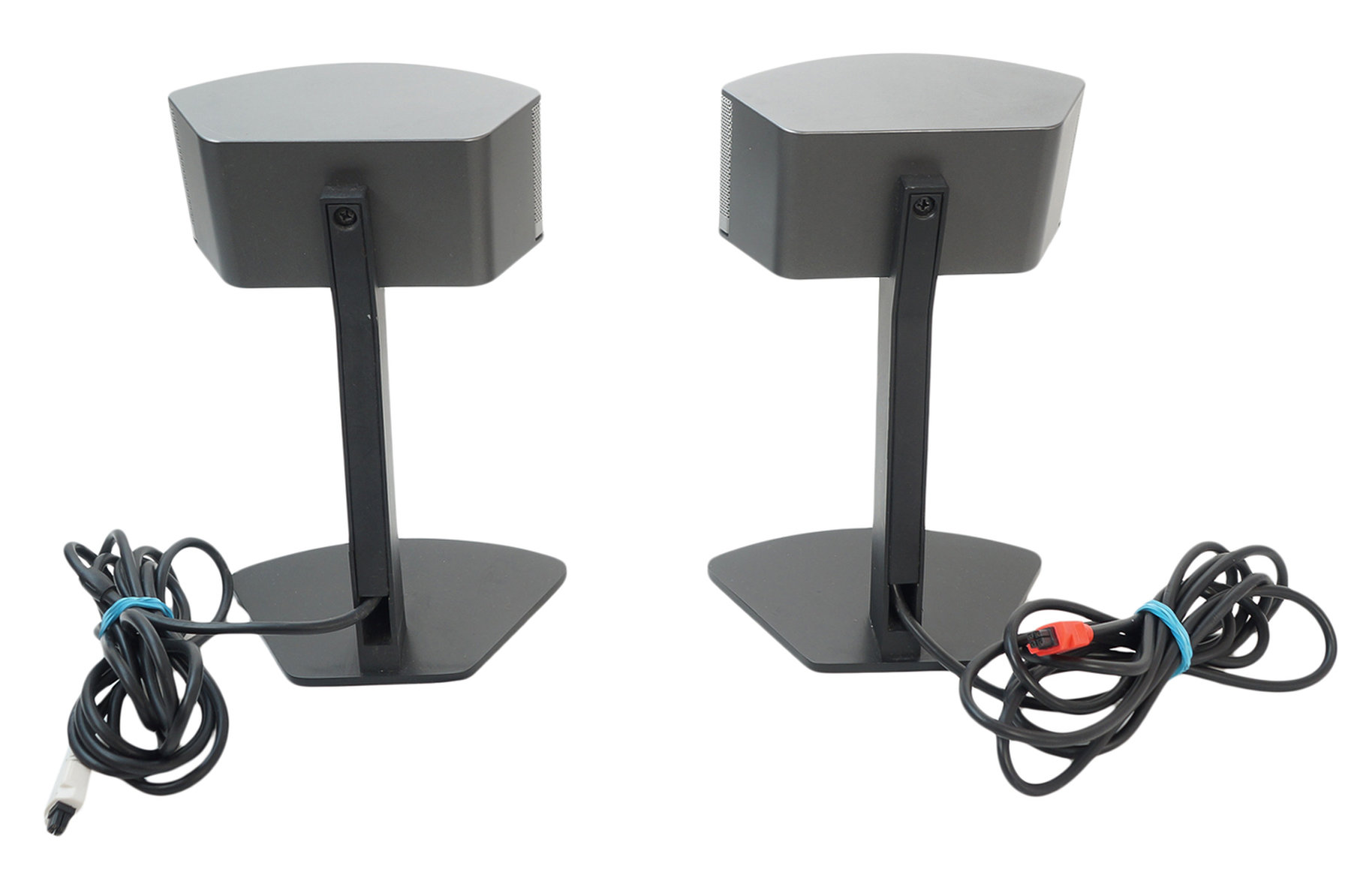 Bose_Companion_5_Multimedia_Speaker_System_04