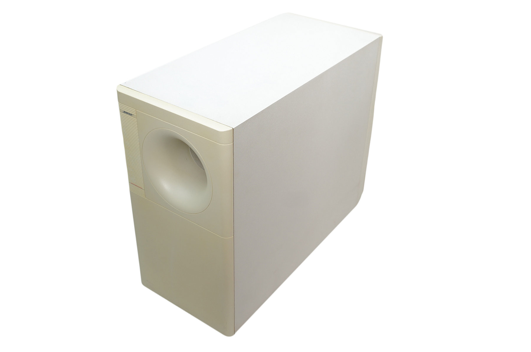 Bose_Acoustimass_6_Heimkino-System_Subwoofer_Weiss_mit_Kabeln_07