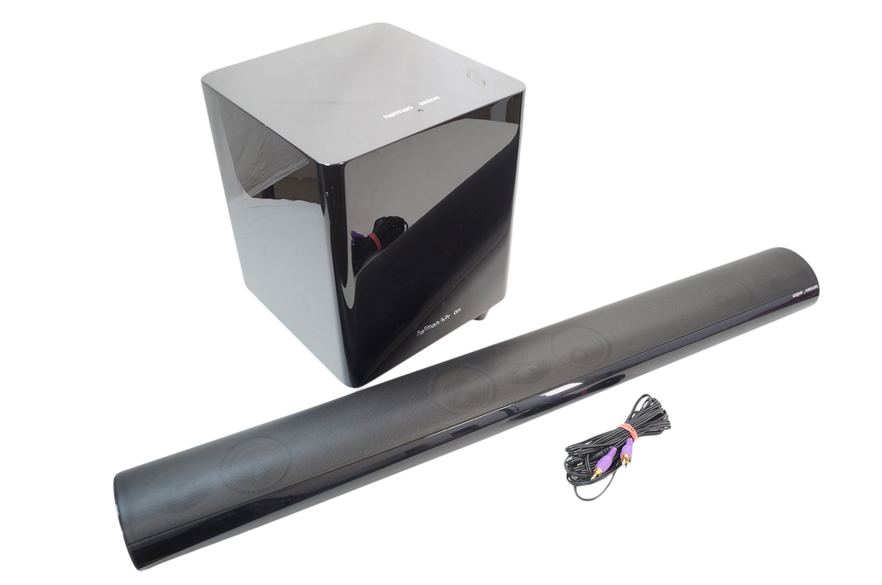Harman_Kardon_SB10_Heimkino_System_-_Soundbar__HKTS_210_SUB_02
