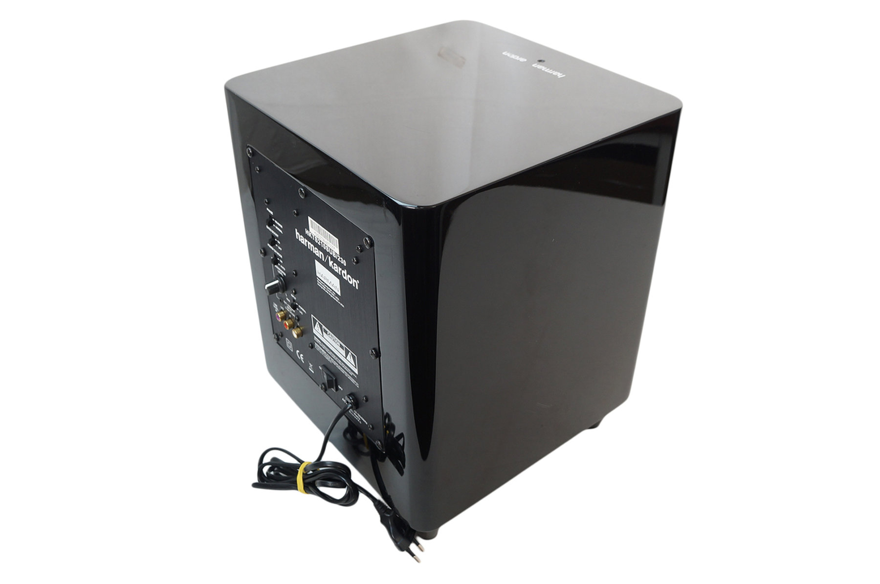 Harman_Kardon_SB10_Heimkino_System_-_Soundbar__HKTS_210_SUB_05