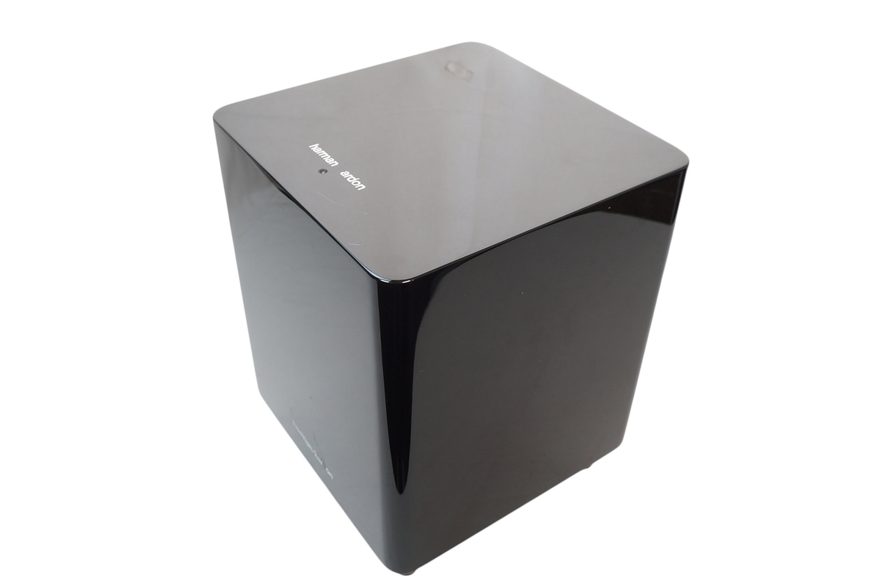 Harman_Kardon_SB10_Heimkino_System_-_Soundbar__HKTS_210_SUB_08