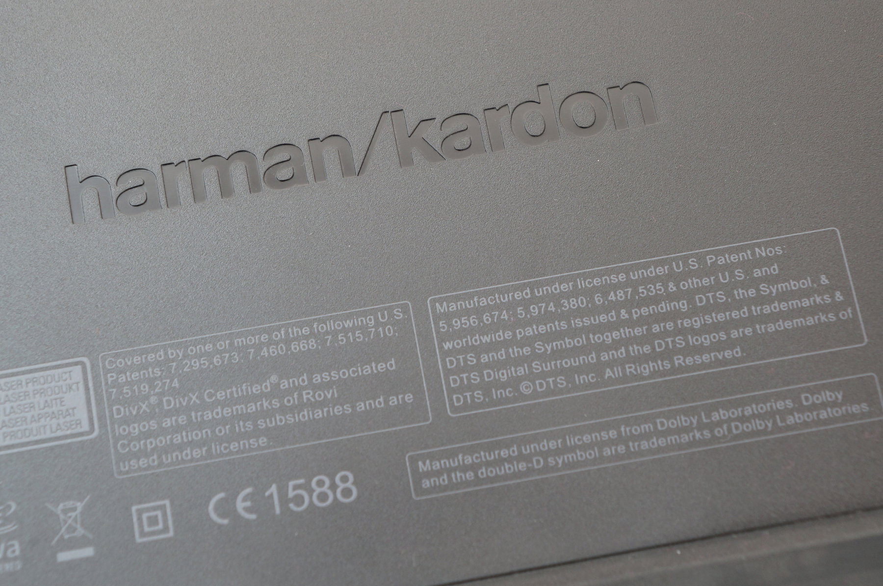 Harman_Kardon_BDS_275_2.1_Blu-ray_Heimkino_Receiver_Schwarz_09