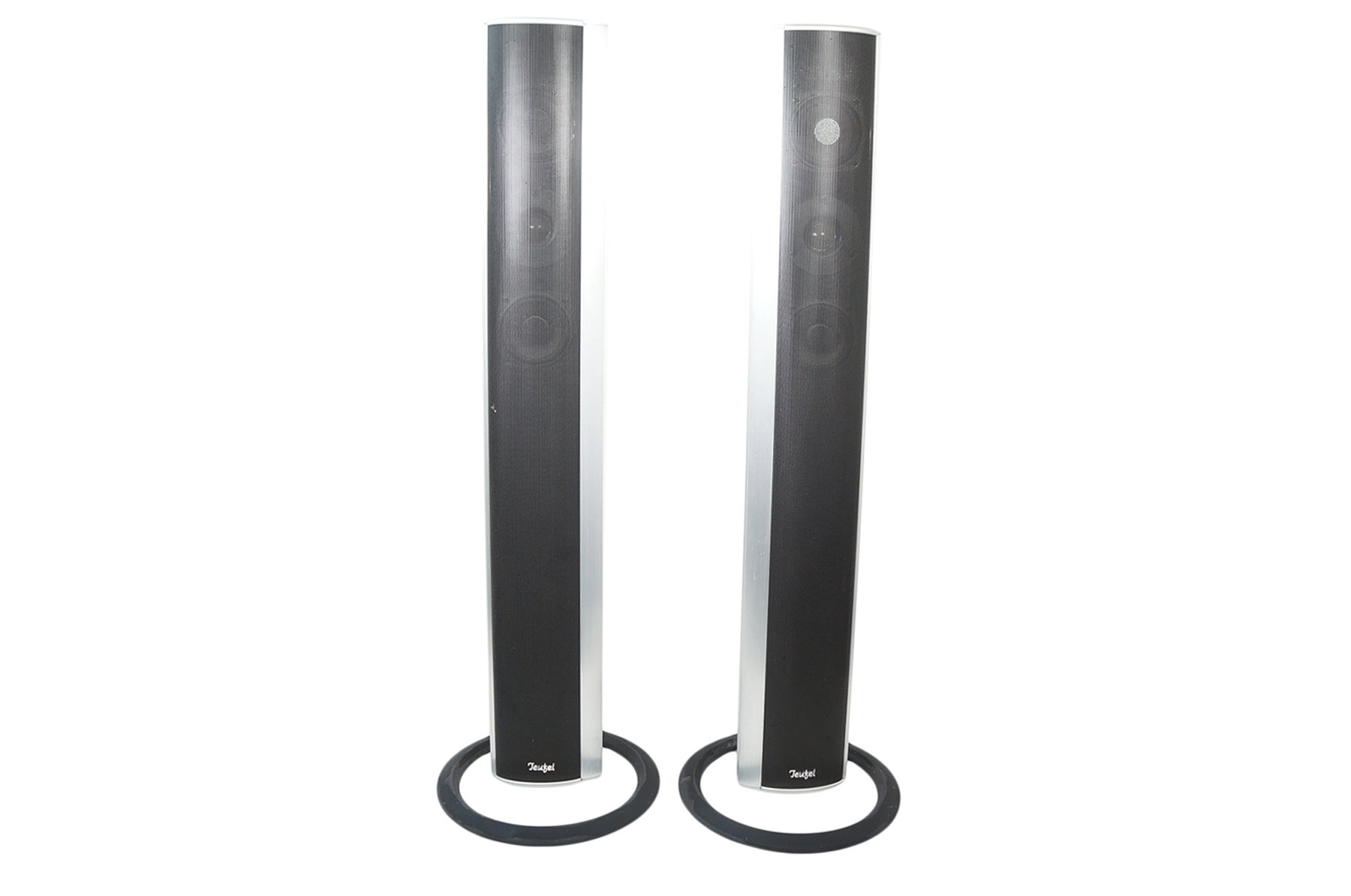 2x_Teufel_Concept_P_Stand_Lautsprecher_Saulen_Satelliten_02
