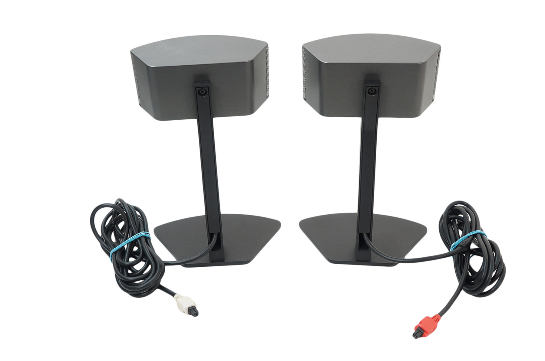 Bose_Companion_5_Multimedia_Speaker_System_03