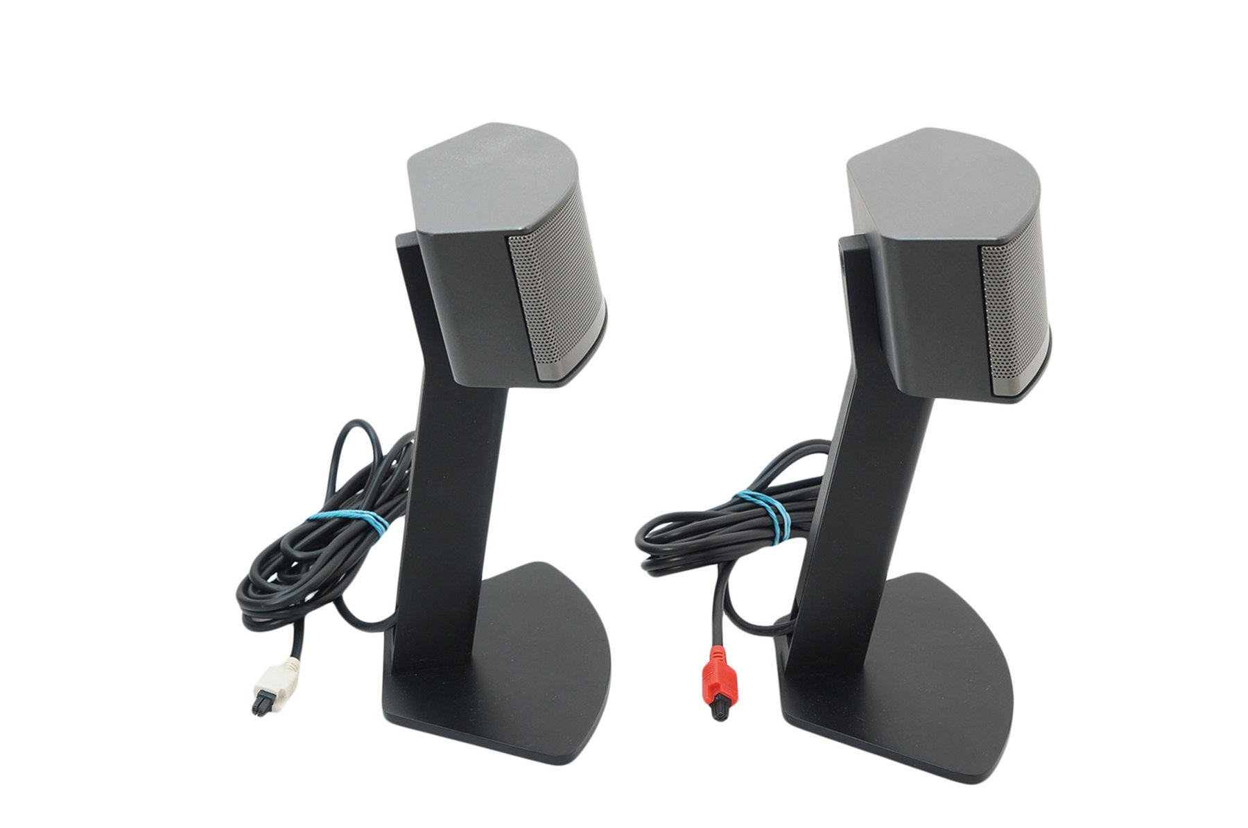 Bose_Companion_5_Multimedia_Speaker_System_04