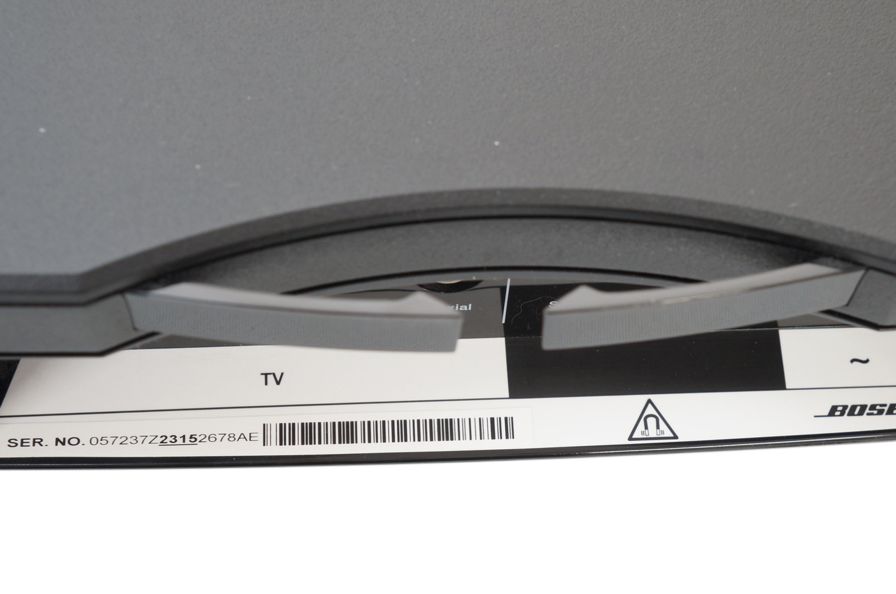 Bose_Solo_TV_Sound_System_Soundbar_Schwarz_07