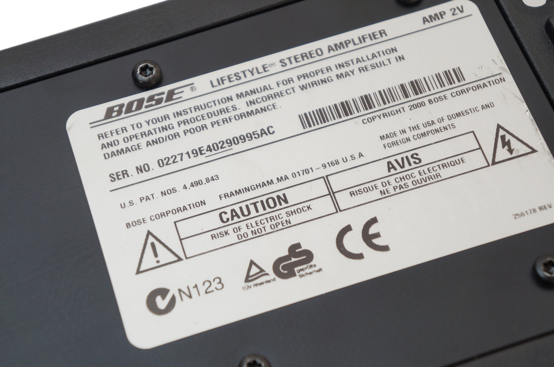 Bose_Lifestyle_Stereo_Amplifier_AMP_2V_Schwarz_07