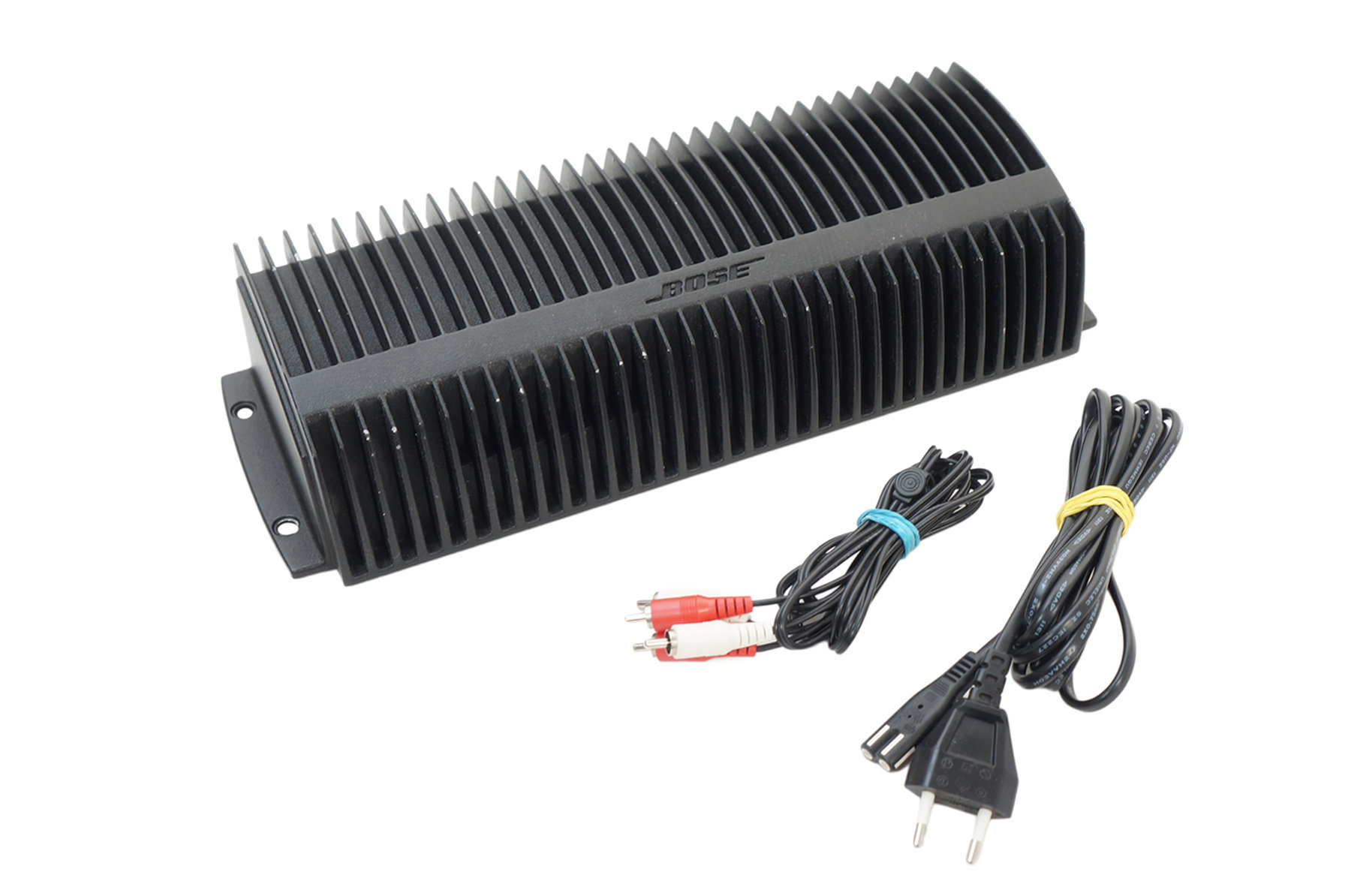 Bose_Lifestyle_Stereo_Amplifier_AMP_2V_Schwarz_08