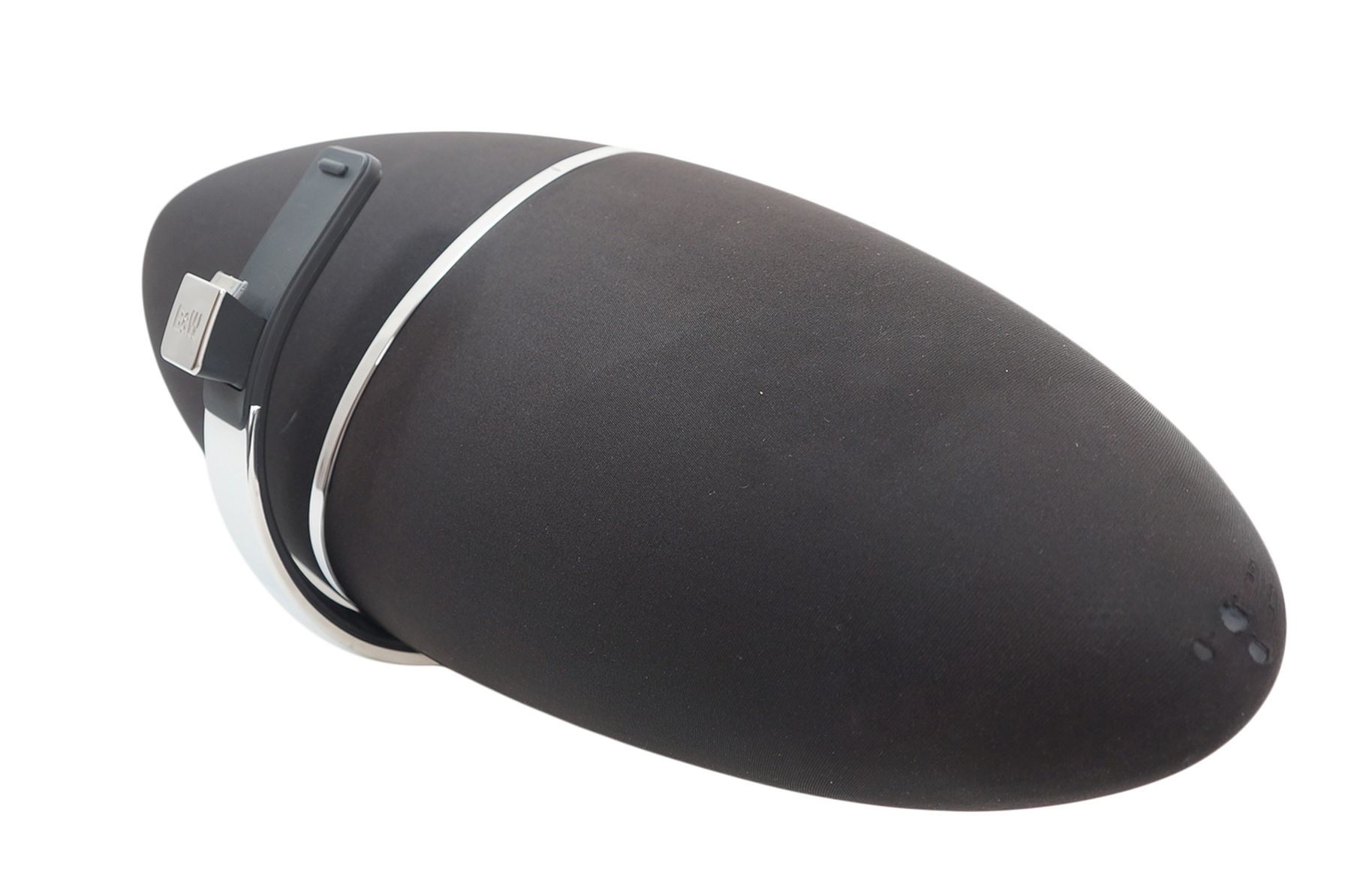 Bowers__Wilkins_Zeppelin_Lautsprecher_05_result