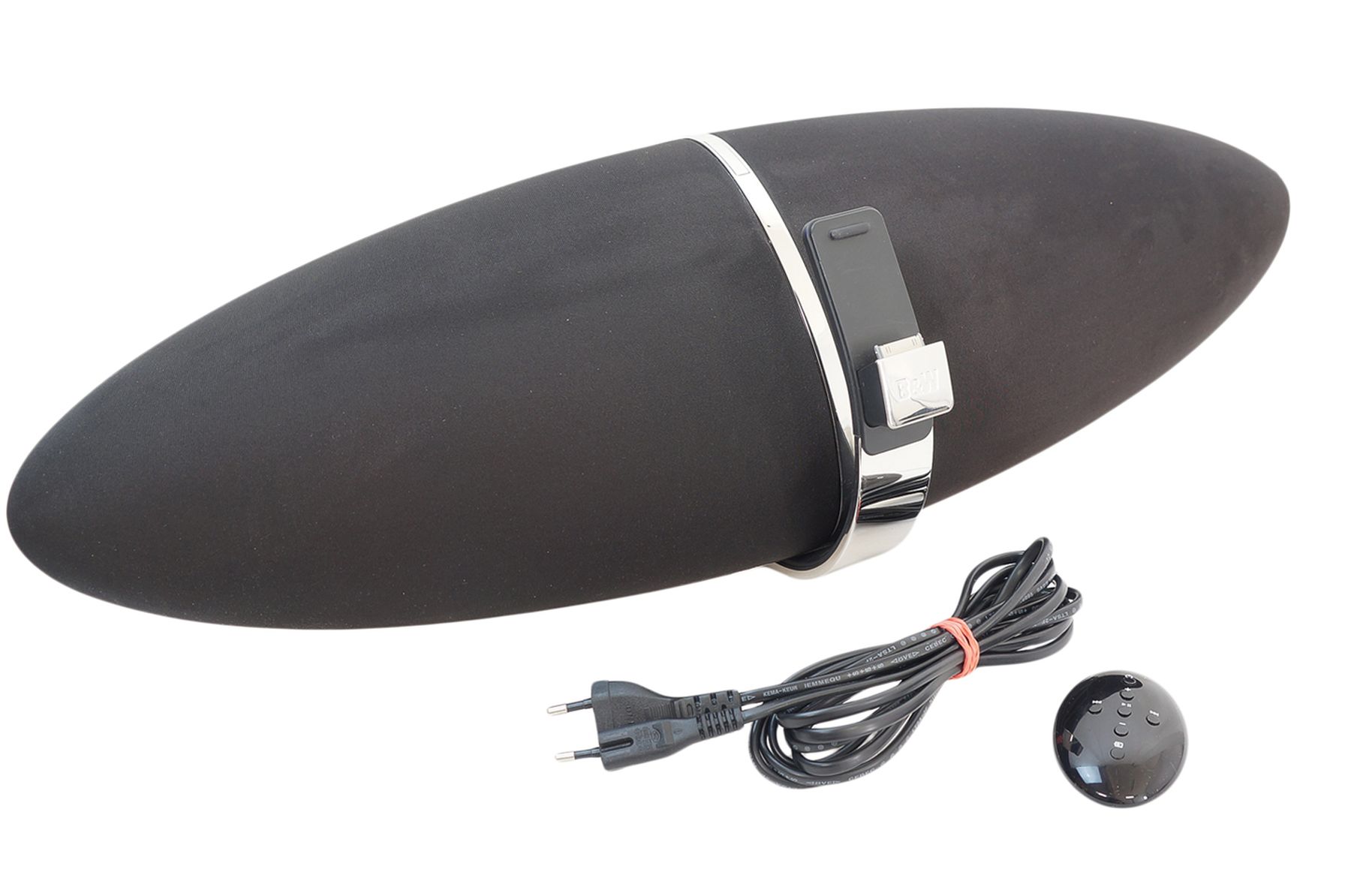 Bowers__Wilkins_Zeppelin_Lautsprecher_12_result
