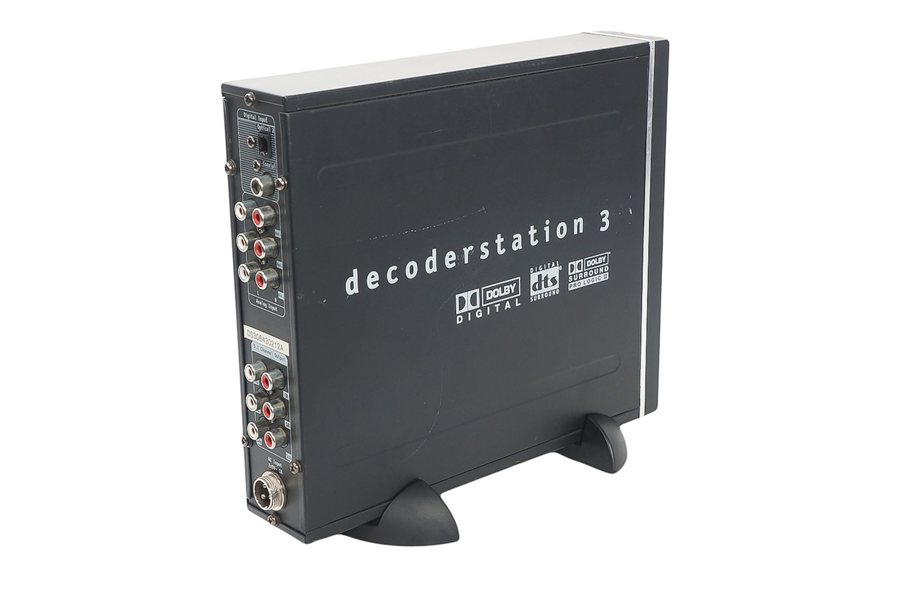 Teufel_Decoderstation_3_5.1_Verstarker_Schwarz_03_result_P5O3m1f