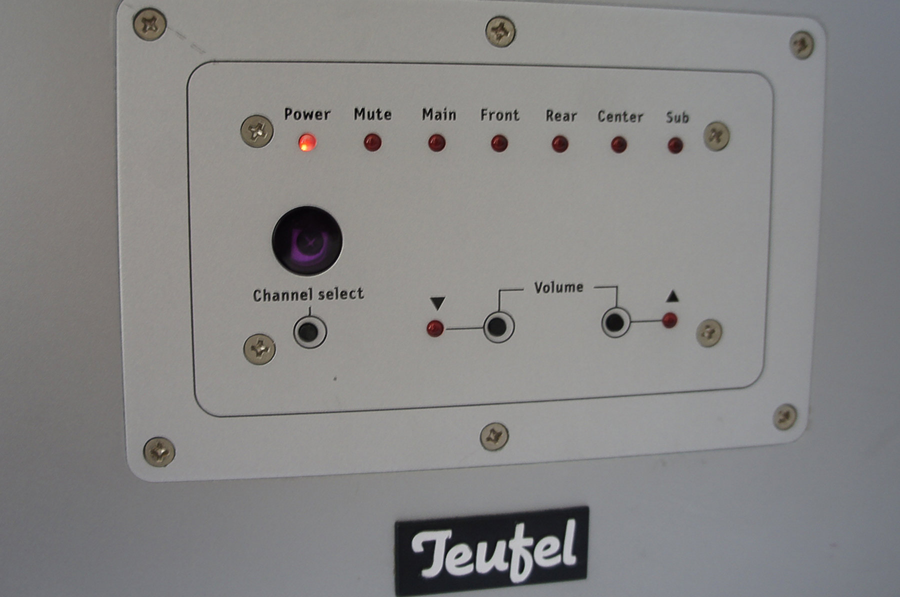 Teufel_Concept_E_Magnum_Power_Edition_6_Channel_Subwoofer_CEM_500_SW_Akti_xtAQhEg