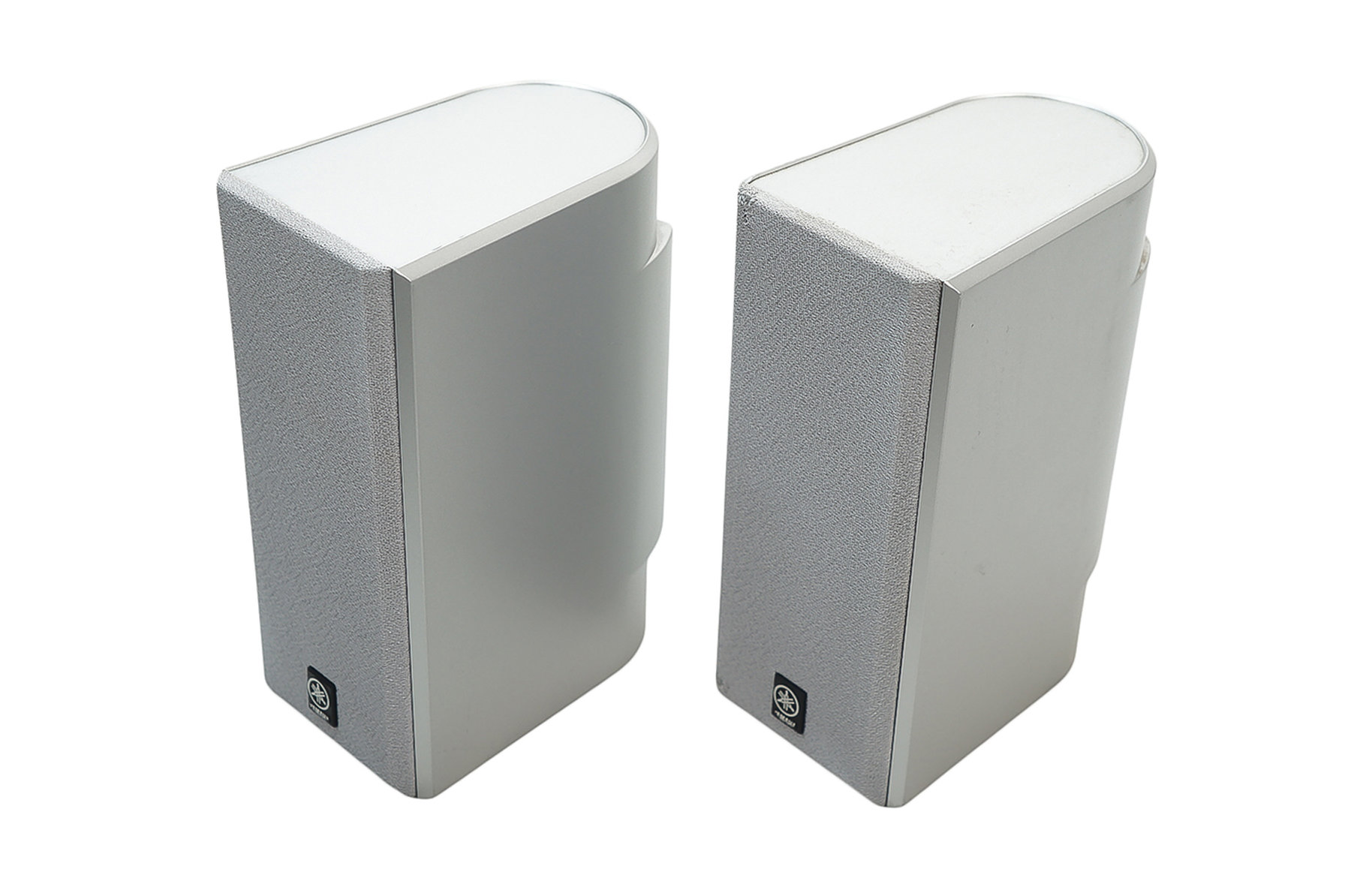 2x_Yamaha_NX-E130_Lautsprecher_Boxen_Silber_03