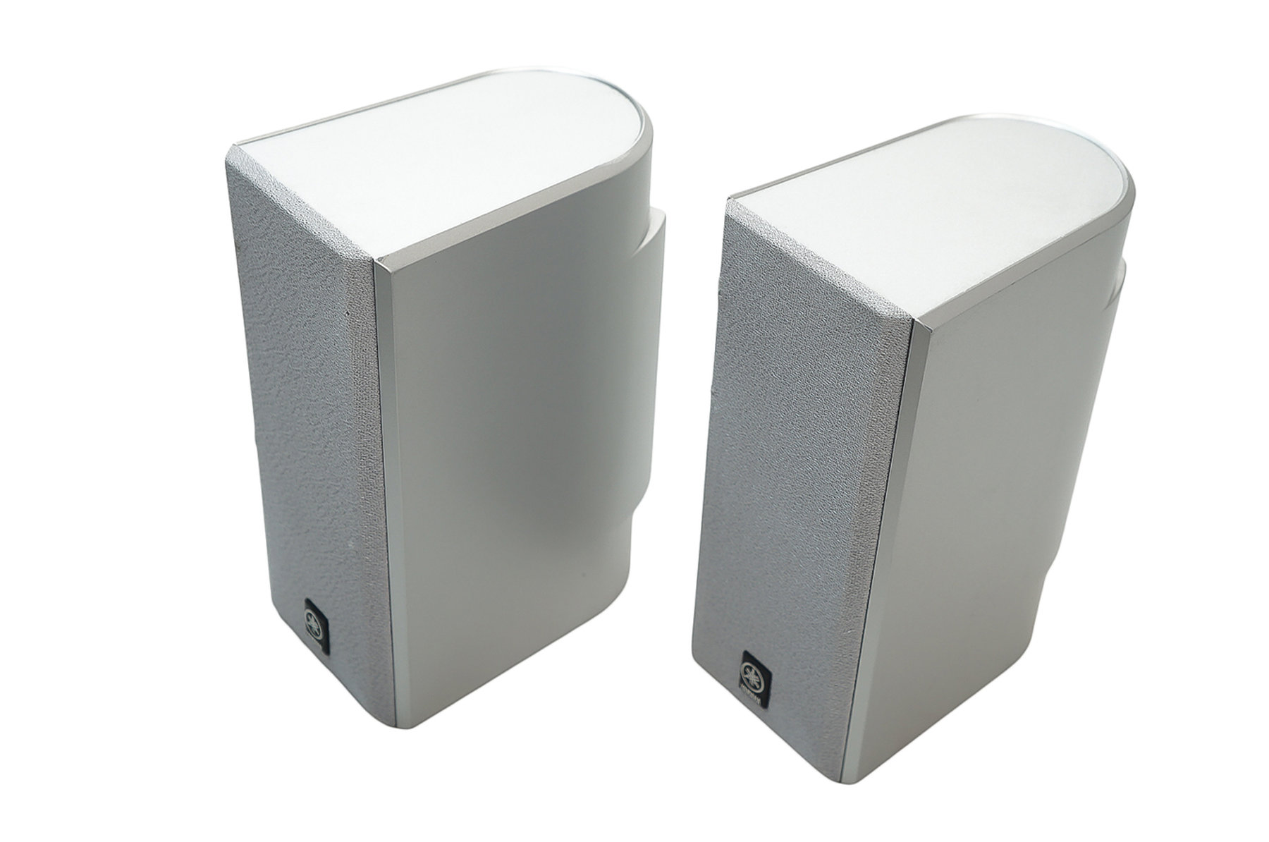 2x_Yamaha_NX-E130_Lautsprecher_Boxen_Silber_02