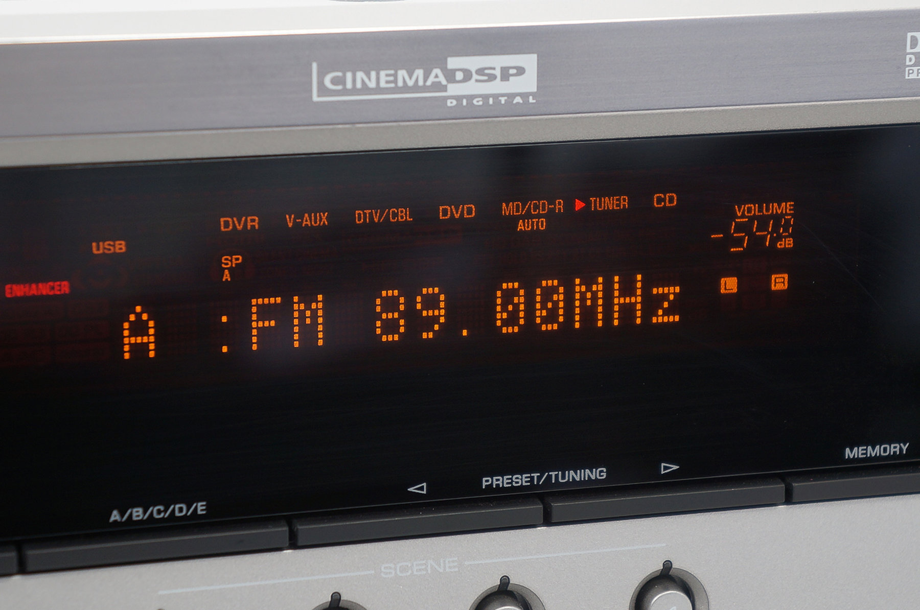 Yamaha_RX-V461_HDMI_AV-Receiver_Silber_03