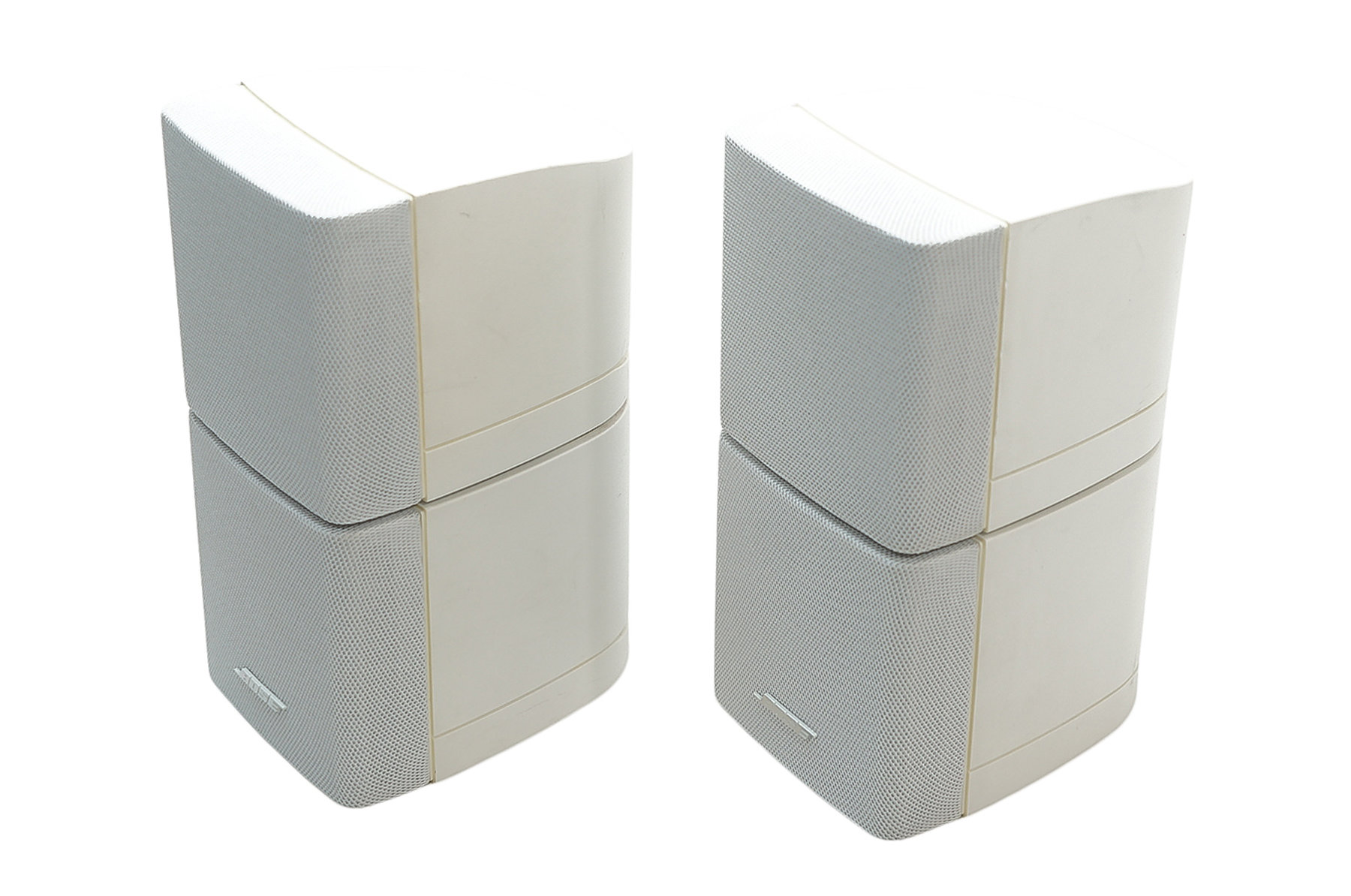 2x_Bose_Acoustimass_Lifestyle_Doppelcubes_Series_III_Lautsprecher_Boxen_WeiB_02