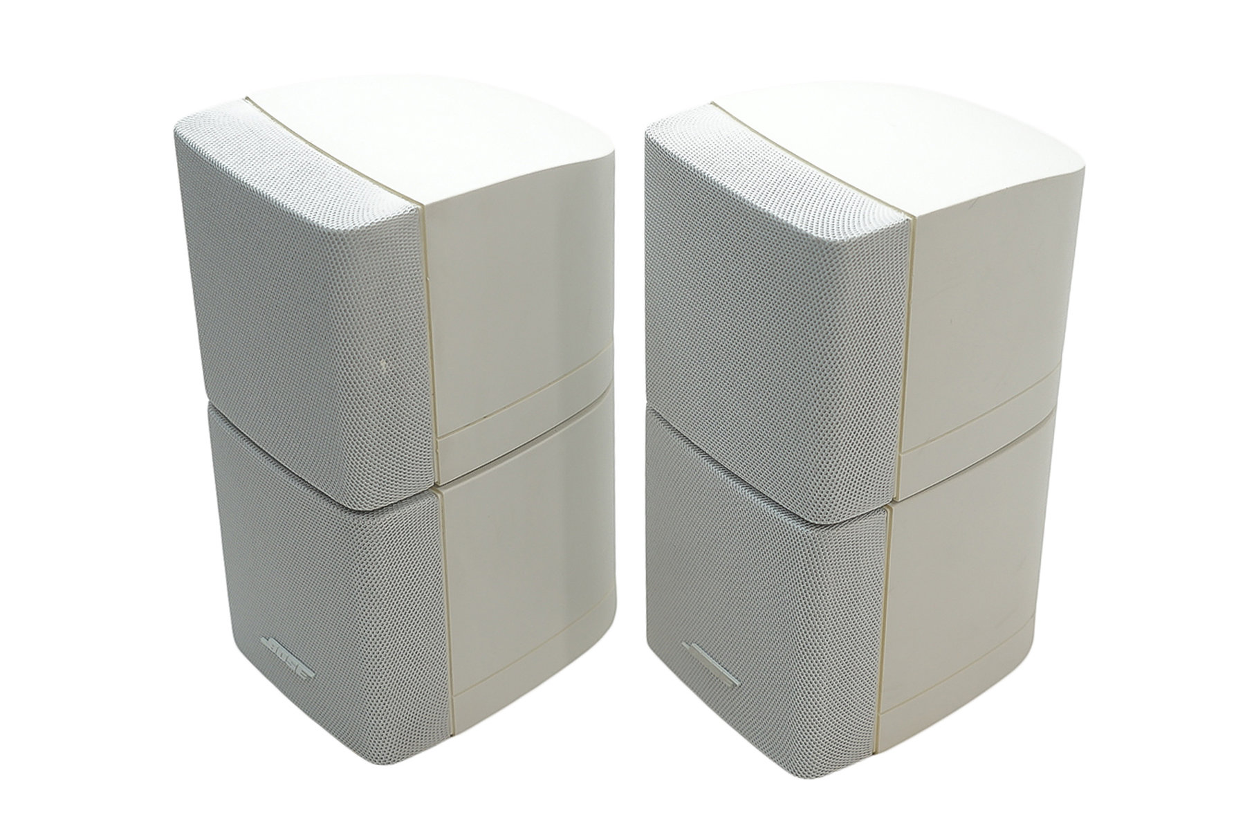 2x_Bose_Acoustimass_Lifestyle_Doppelcubes_Series_III_Lautsprecher_Boxen_WeiB_02