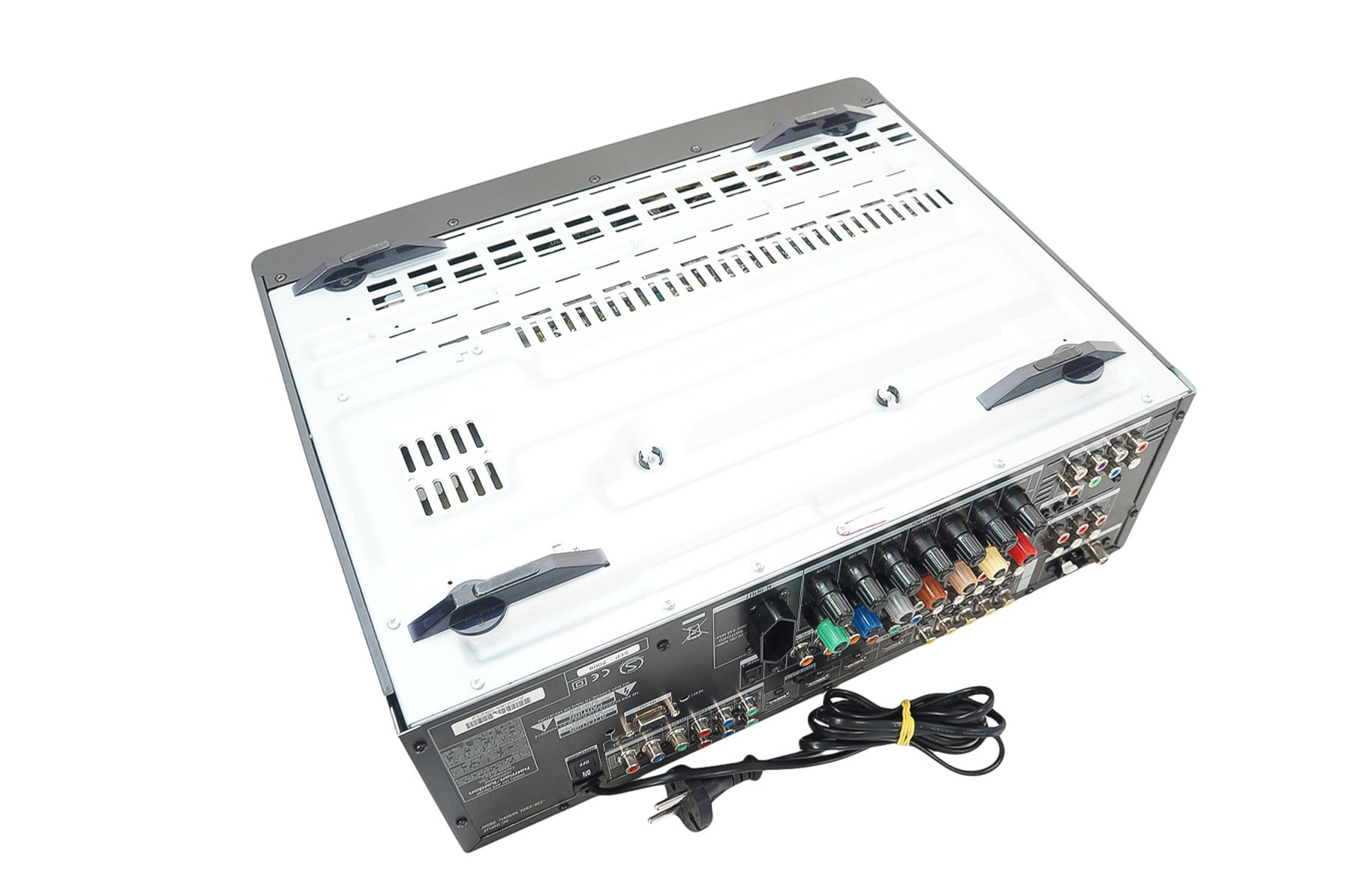 Harman_Kardon_AVR_255_7.1_Surround_AV-Receiver_02