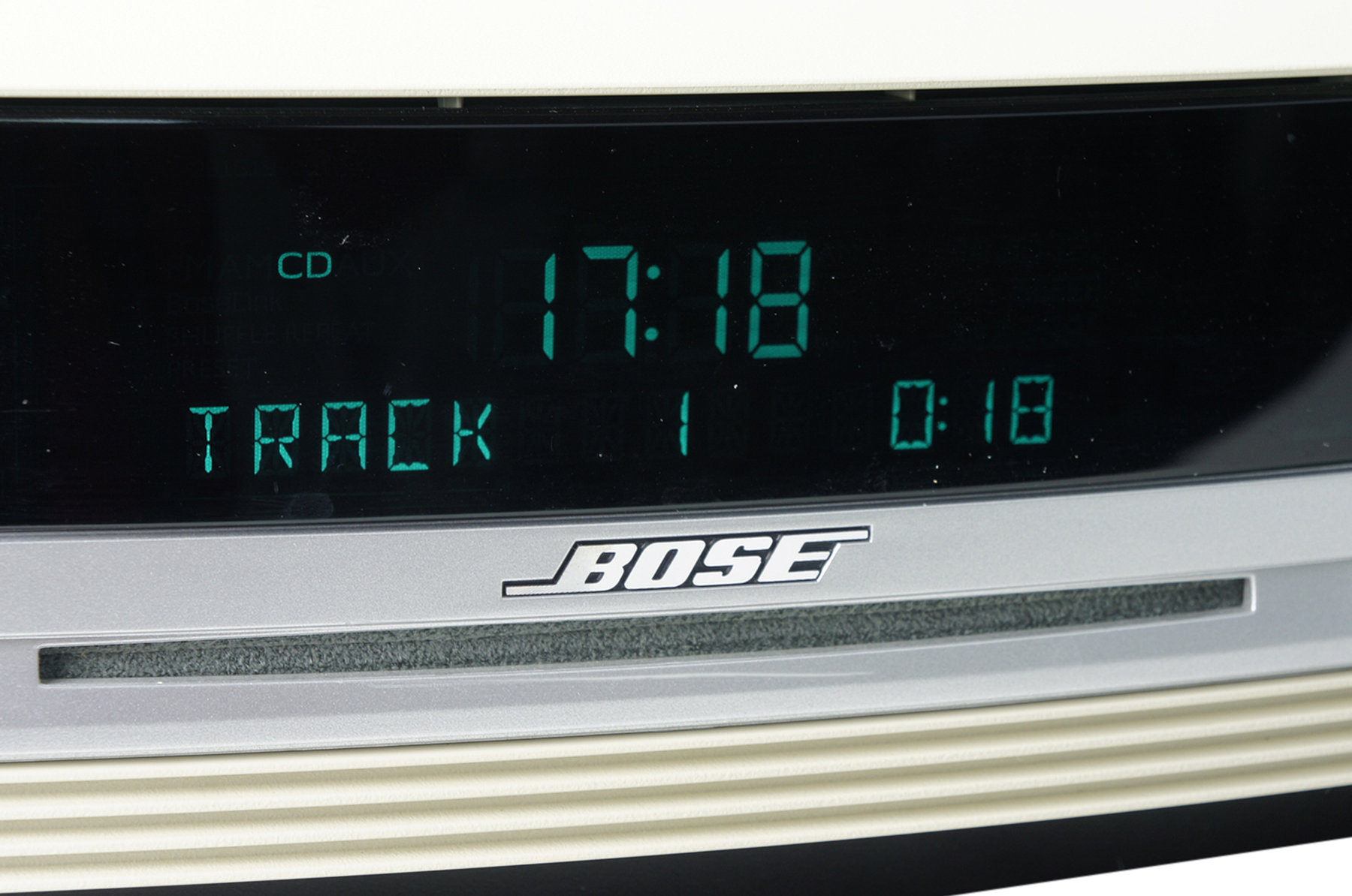 Bose_Wave_Music_System_AWRCC4_Beige_11