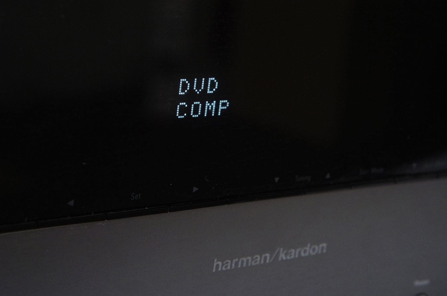 Harman_Kardon_AVR_158_158-230_5.1_AV_Receiver_03_result