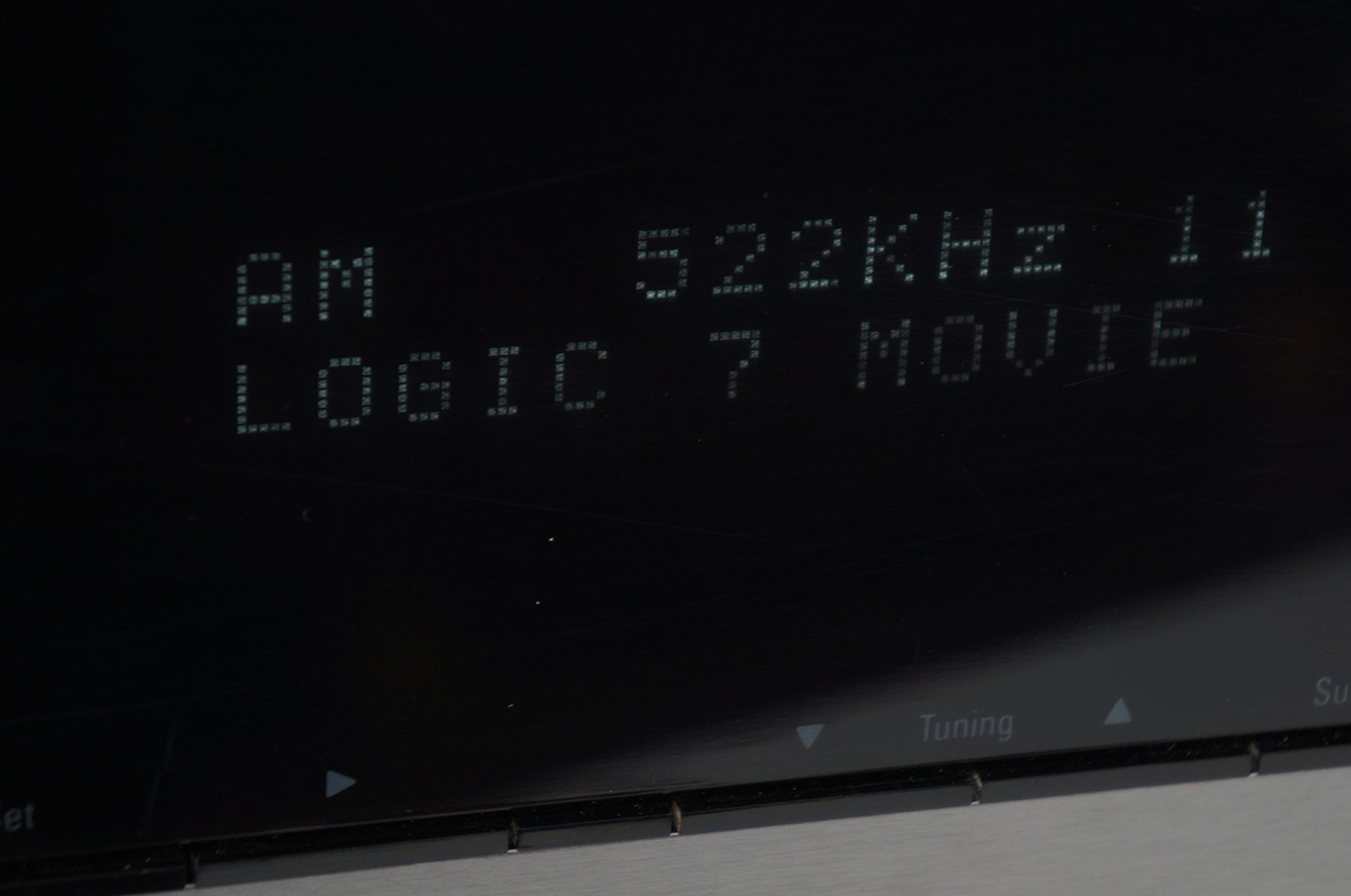 Harman_Kardon_AVR_156_Heimkino-Receiver_Schwarz_03_result