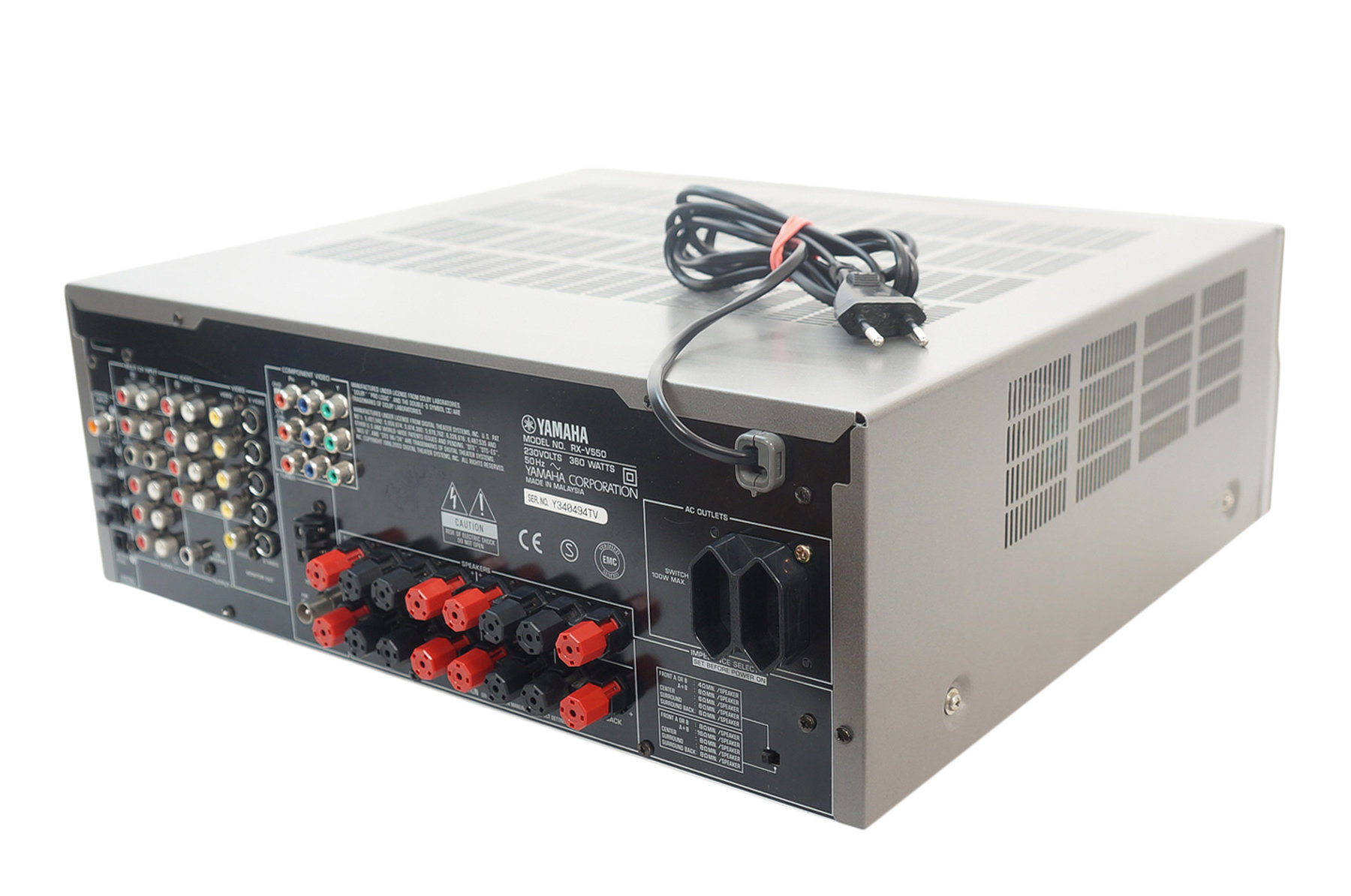 Yamaha_RX-V550_Dolby_Digital_DTS_6.1_AV-Receiver_Silber_06
