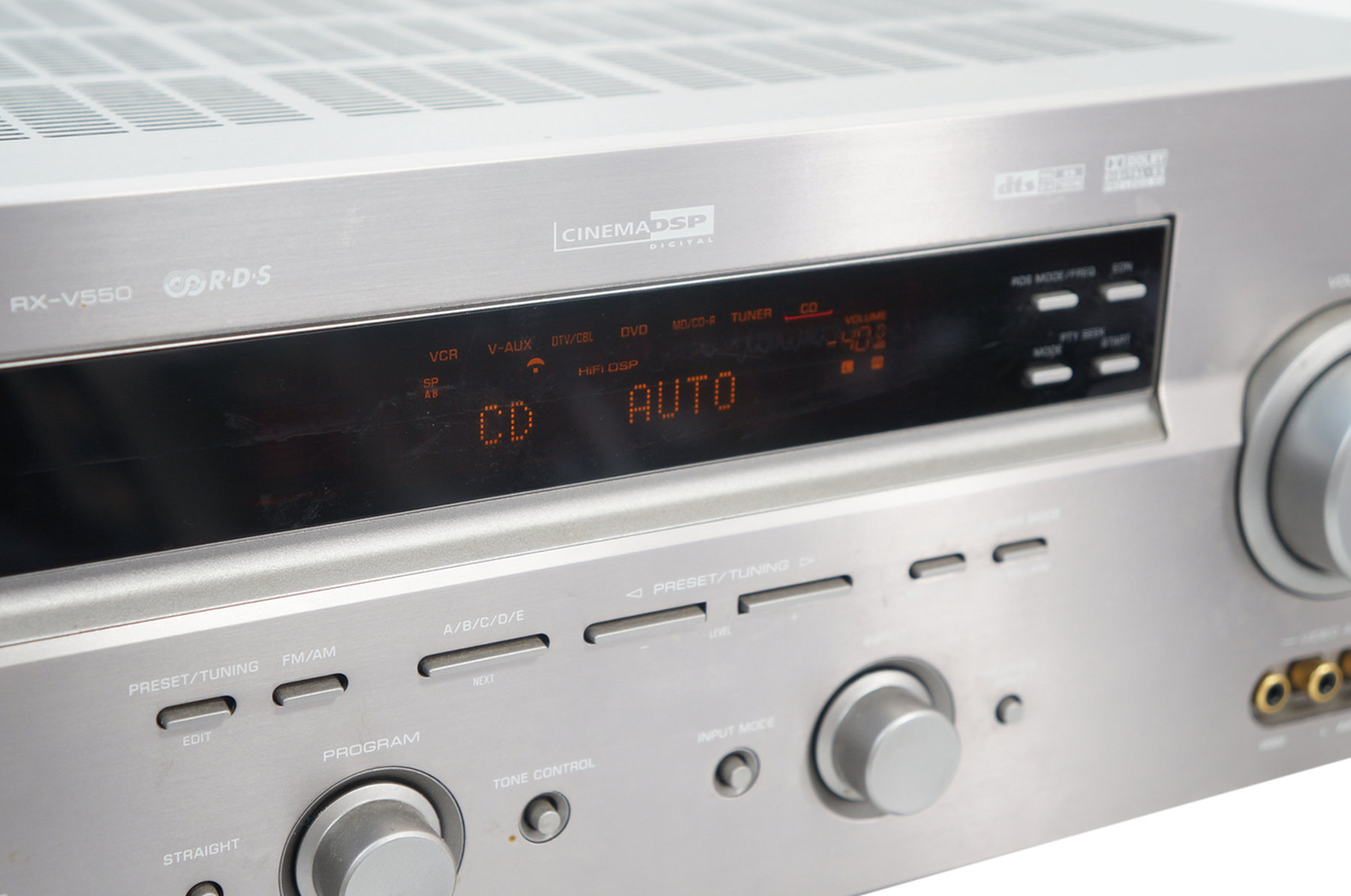 Yamaha_RX-V550_Dolby_Digital_DTS_6.1_AV-Receiver_Silber_11