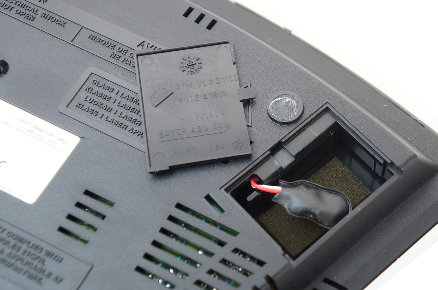 Bose_Wave_Radio_CD_AWRC2P_Weiss_03