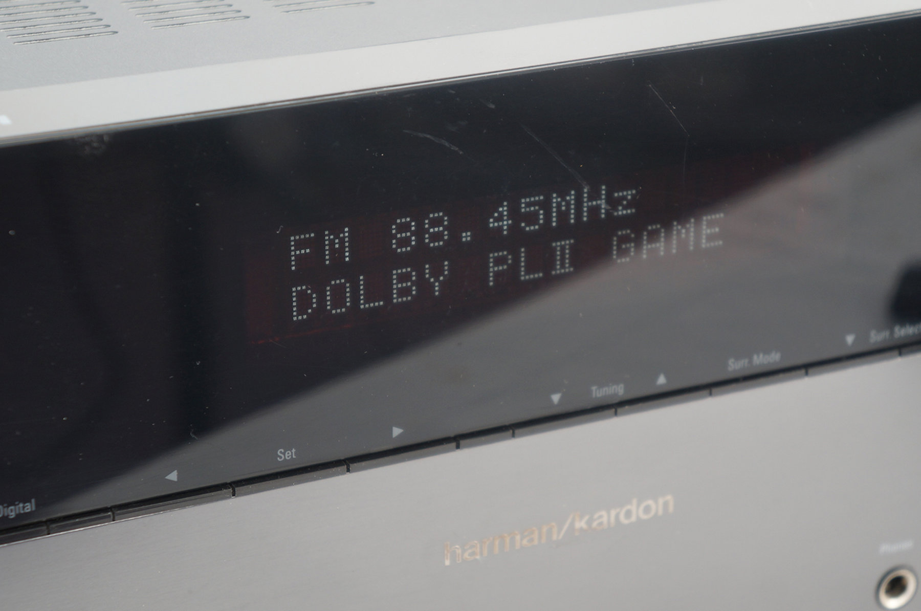 Harman_Kardon_AVR_160_160-230_7.1_AV_Receiver_15