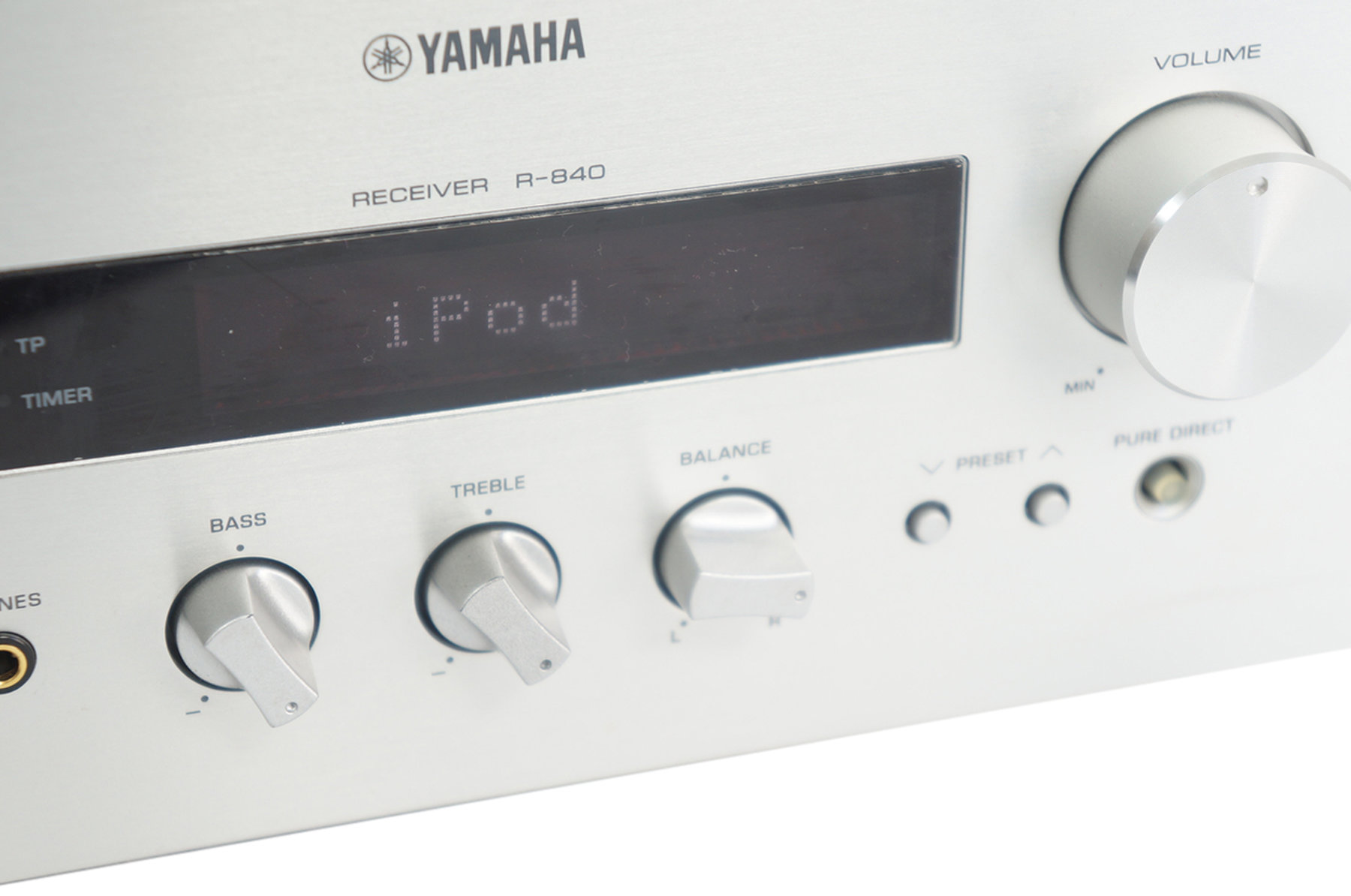 Yamaha_R-840_Stereo_2.1_Receiver_Silber_02