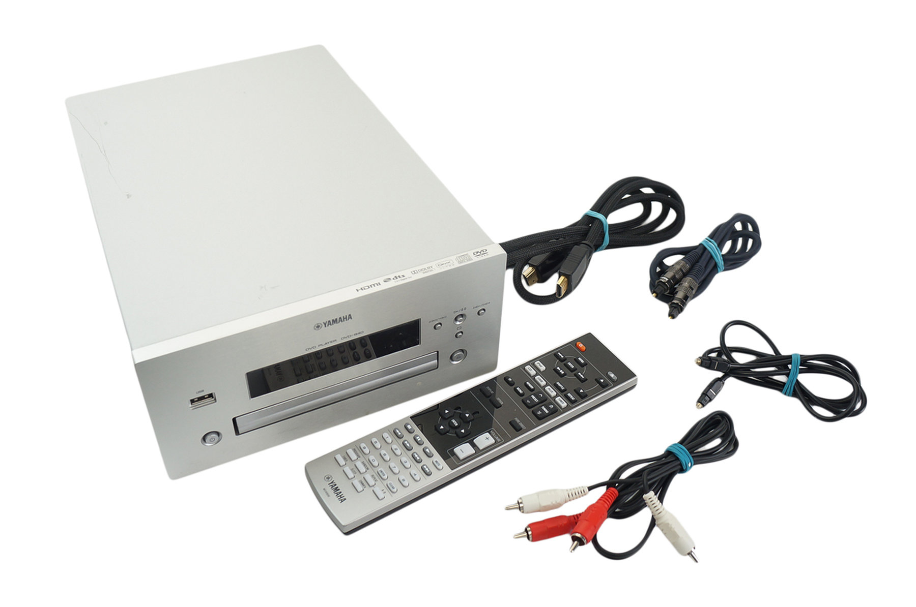 Yamaha_DVD-840_DVD_Player_Silber_02