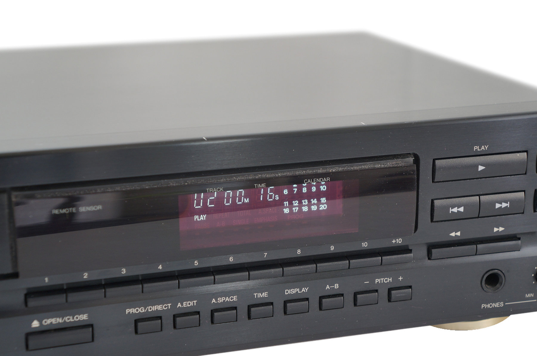 Denon_DCD-695_CD_Player_Schwarz_03