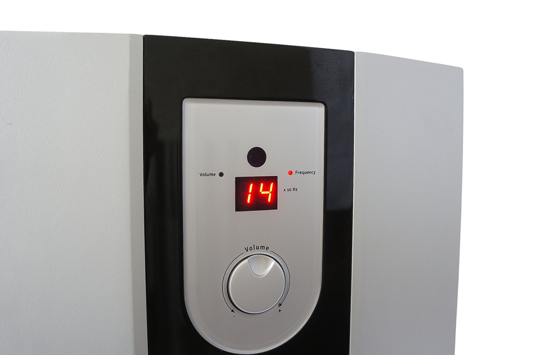 Teufel_Concept_S_Subwoofer_Aktiv_Silber_08