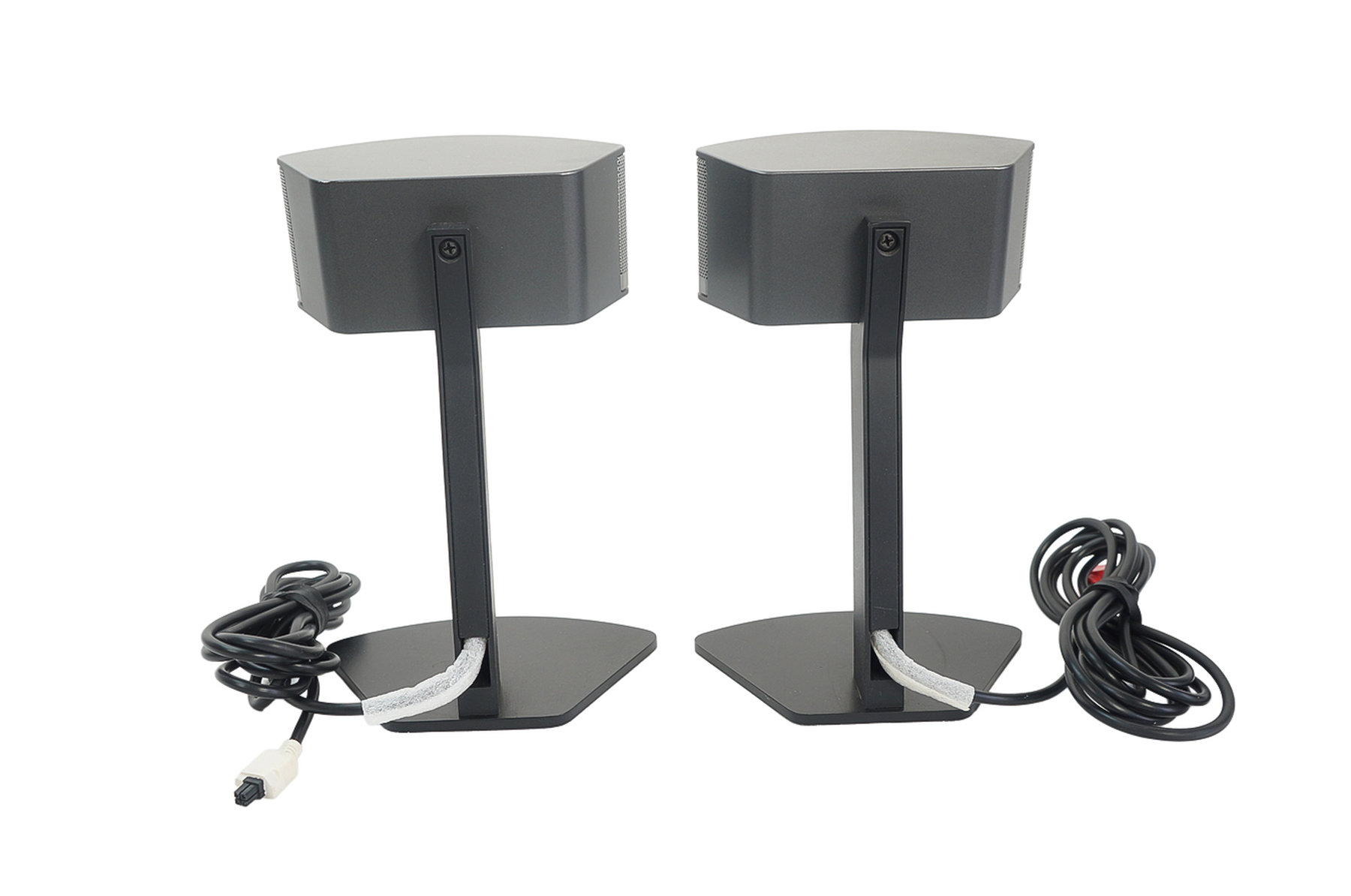 Bose_Companion_5_Multimedia_Speaker_System_02