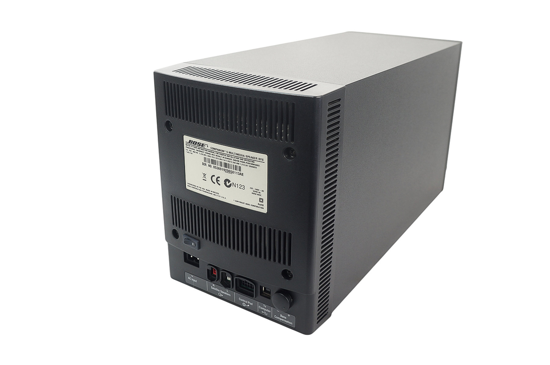 Bose_Companion_5_Multimedia_Speaker_System_11