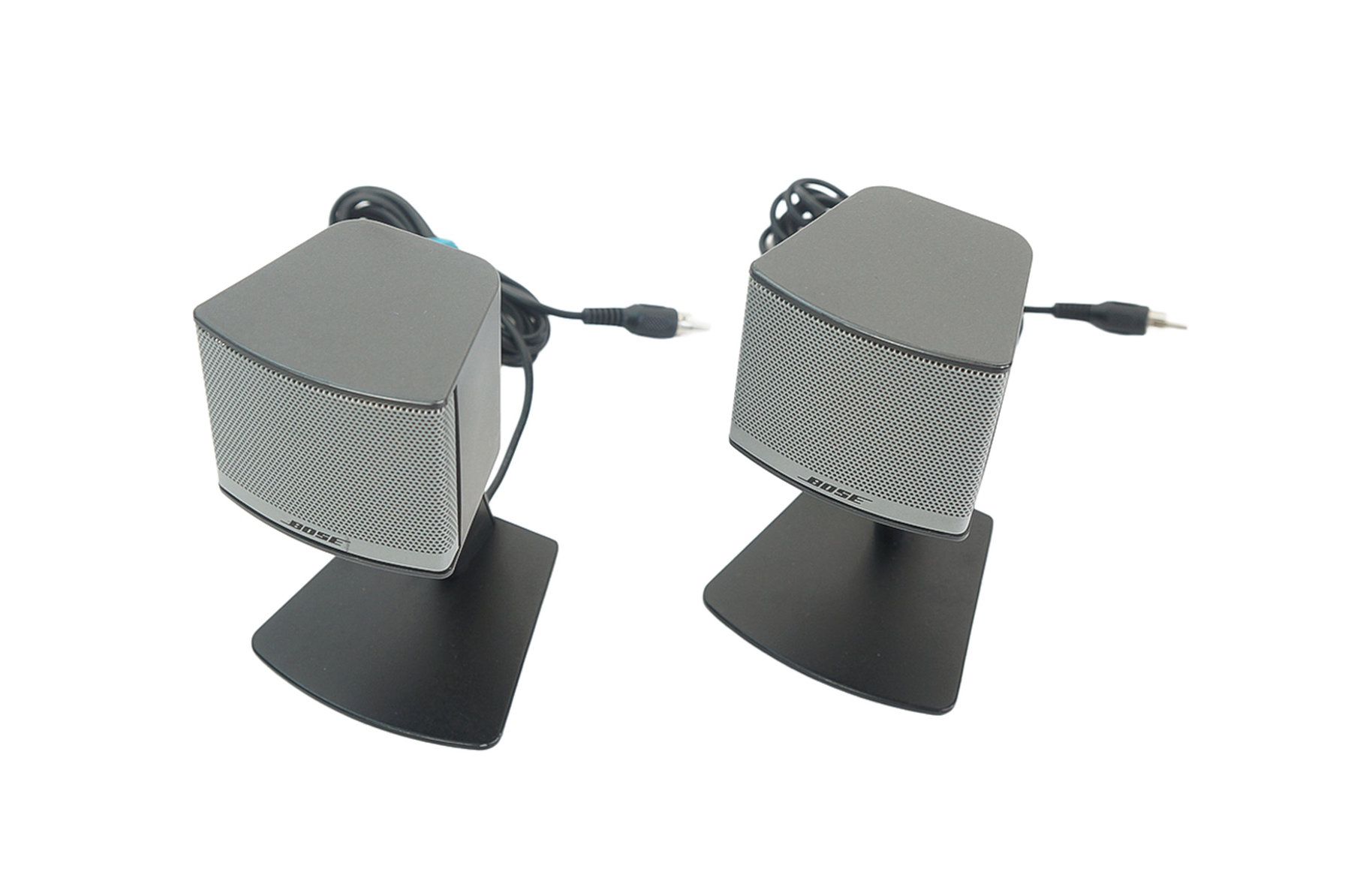 Bose_Companion_3_Series_II_Multimedia_Lautsprecher_System_02