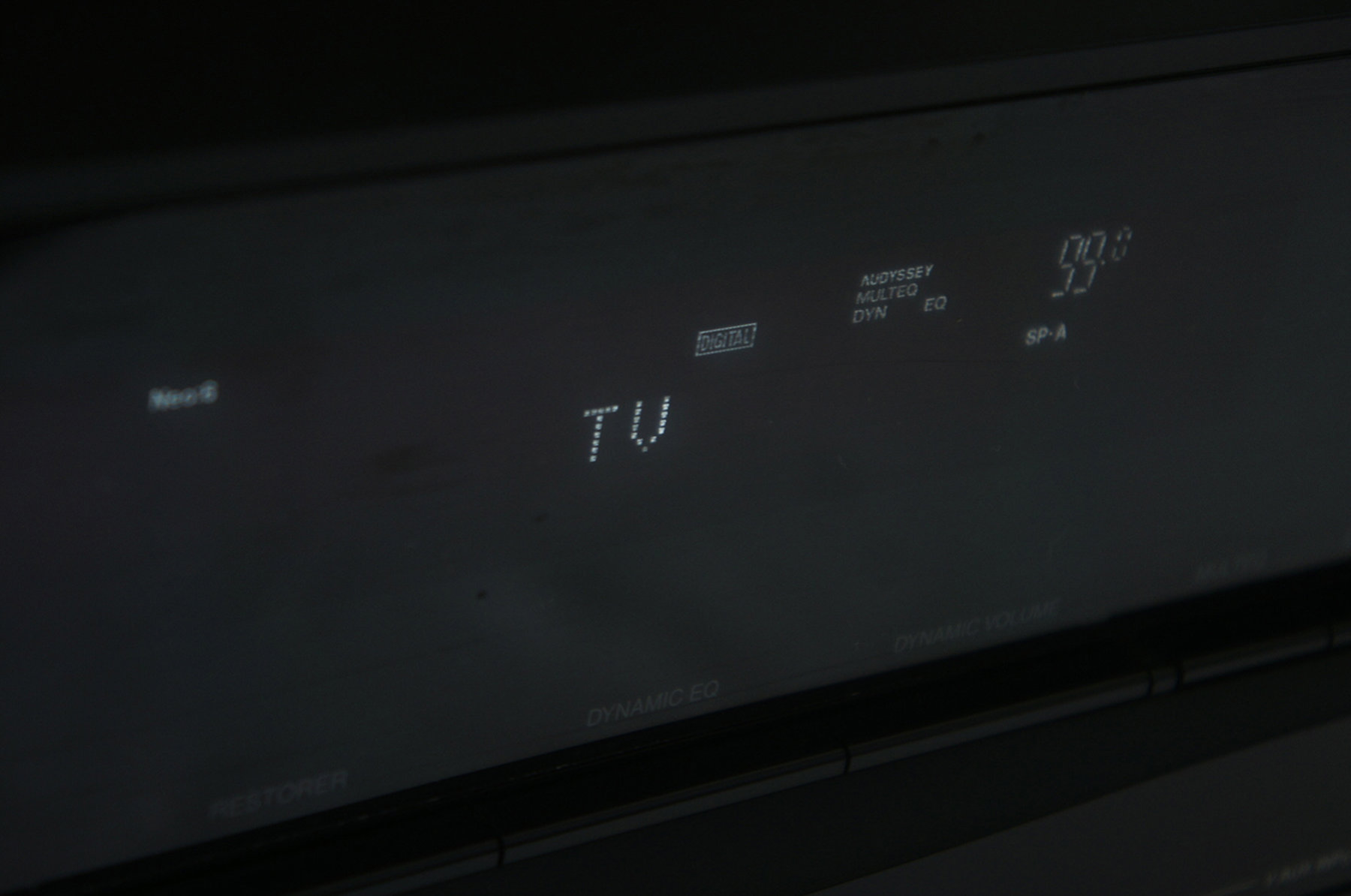 Denon_AVR-1610_Dolby_Digital_AV-Receiver_mit_HDMI_10