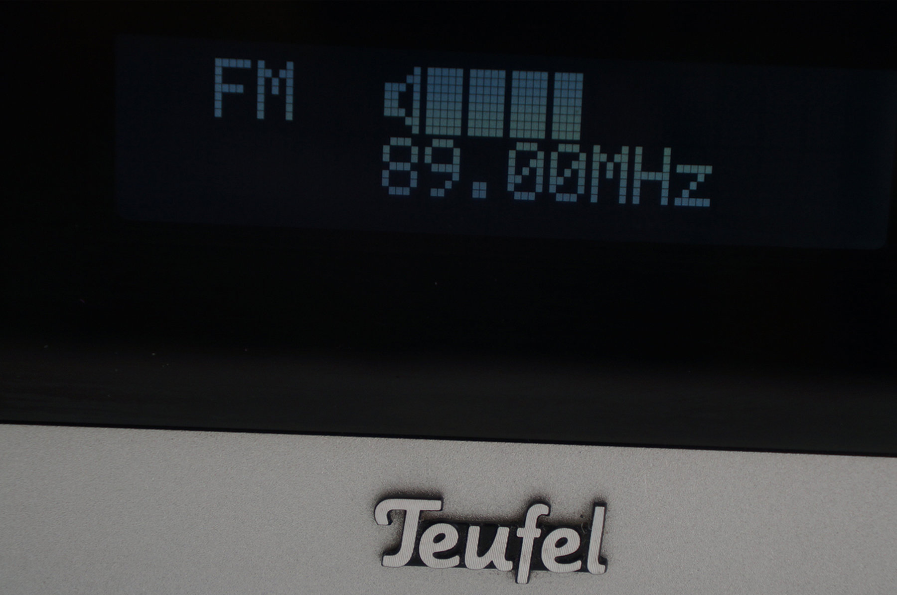 Teufel_Decoderstation_6_HiFi-AV-Steuergerat_14