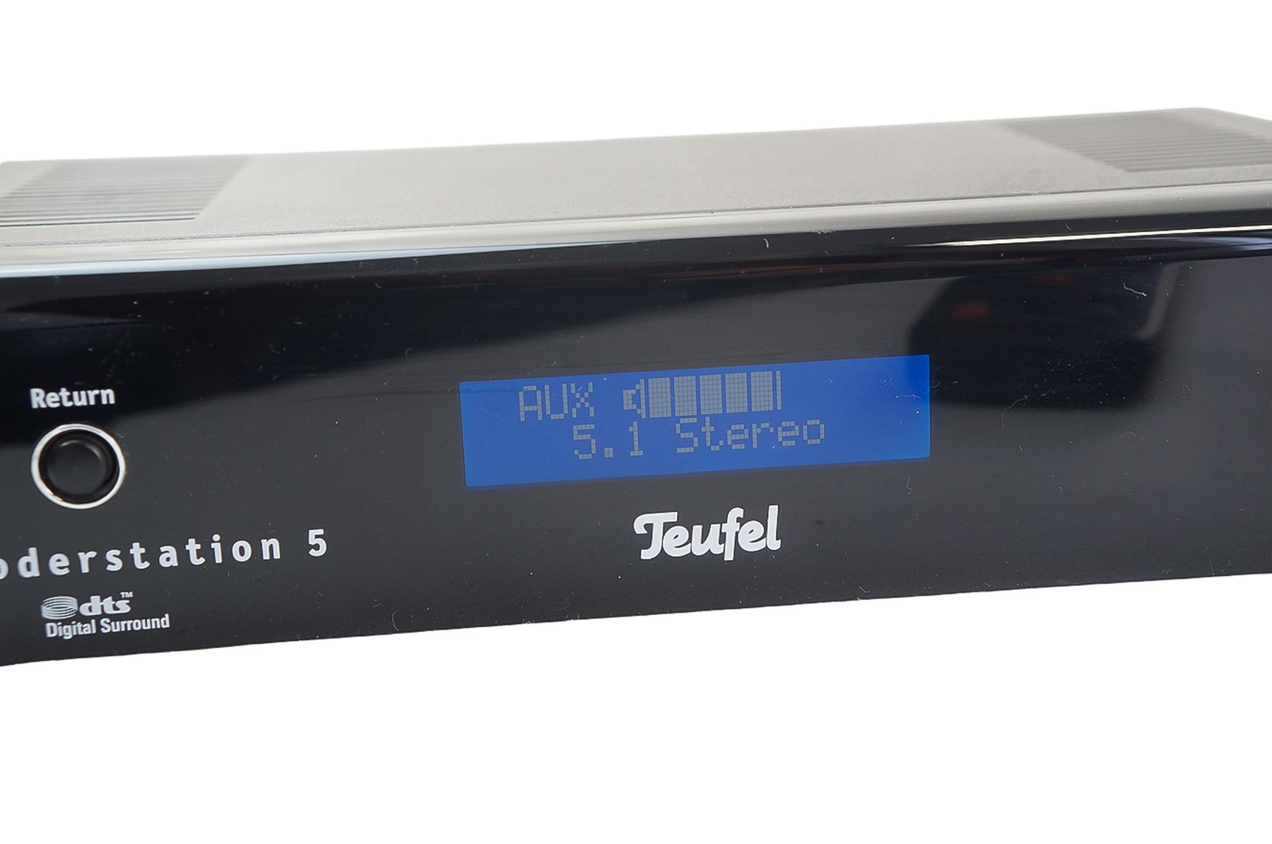 Teufel_Decoderstation_5_Vorverstarker_Dolby_Digital_5.1_Surround_02_result