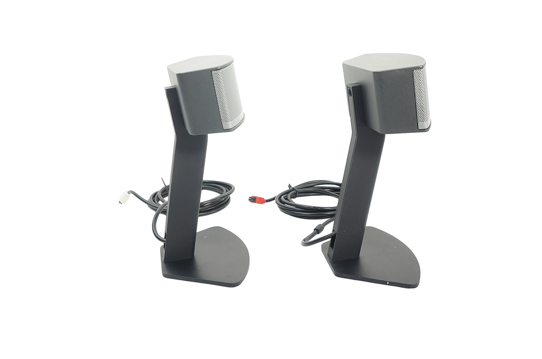 2x_Bose_Companion_5_Satelliten_PC_Multimedia_Lautsprecher_mit_Kabel_03
