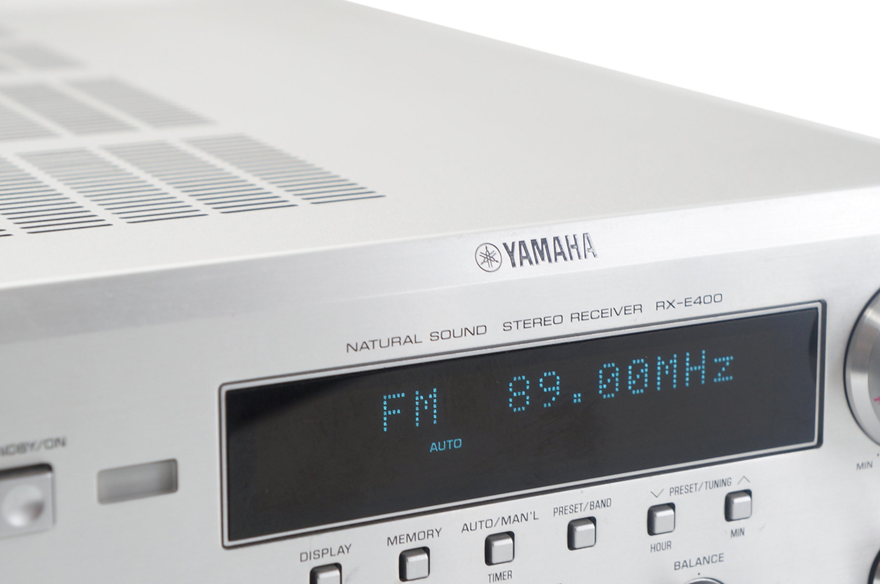 Yamaha_RX-E400_Stereo_2.1_Receiver_Silber_11