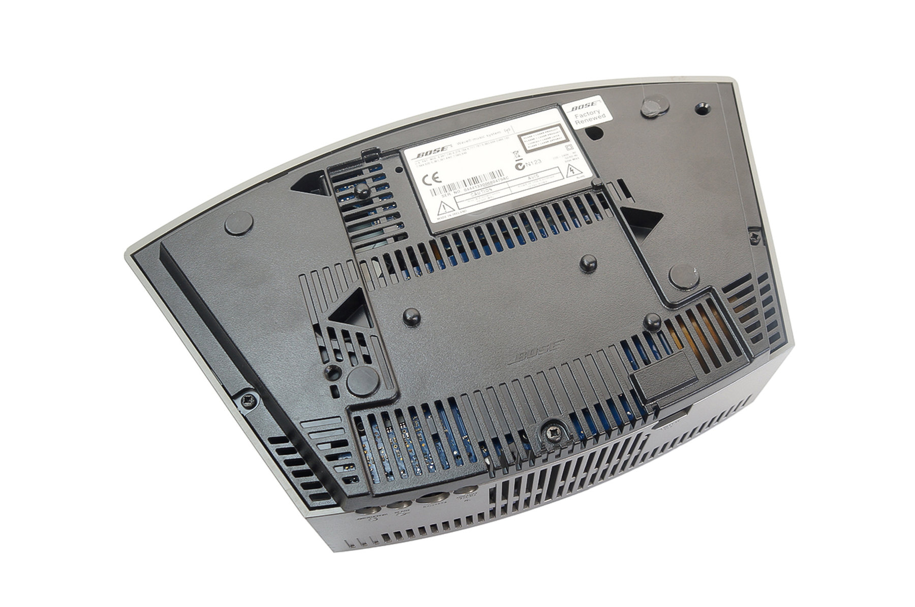 Bose_Wave_Music_System_Grau_03